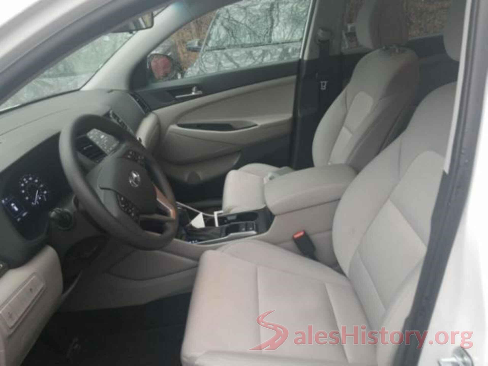 KM8J33A44JU627062 2018 HYUNDAI TUCSON