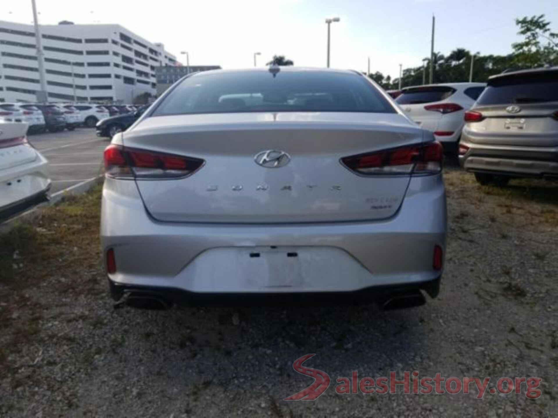 5NPE34AFXJH677763 2018 HYUNDAI SONATA