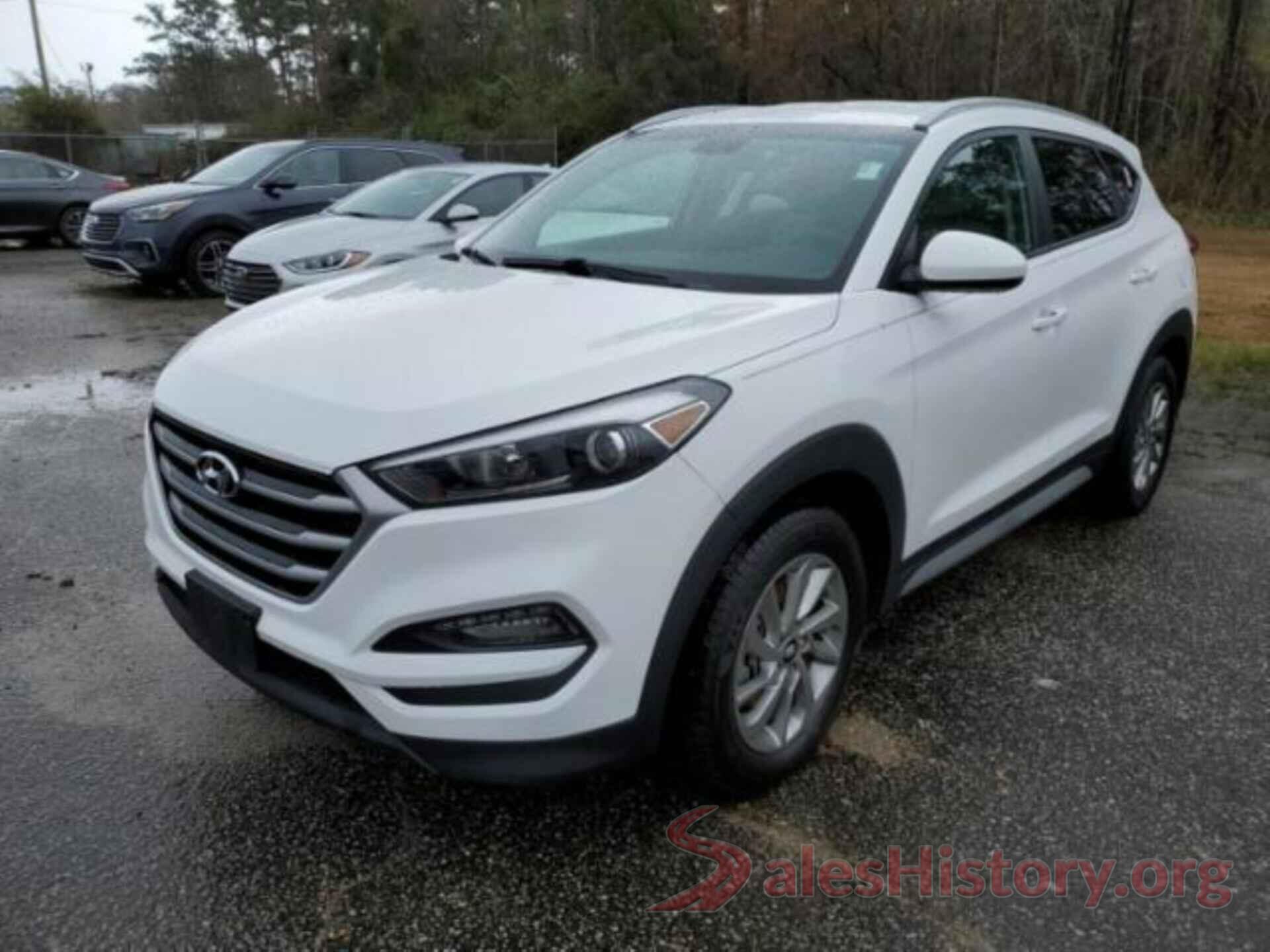 KM8J3CA4XHU560834 2017 HYUNDAI TUCSON