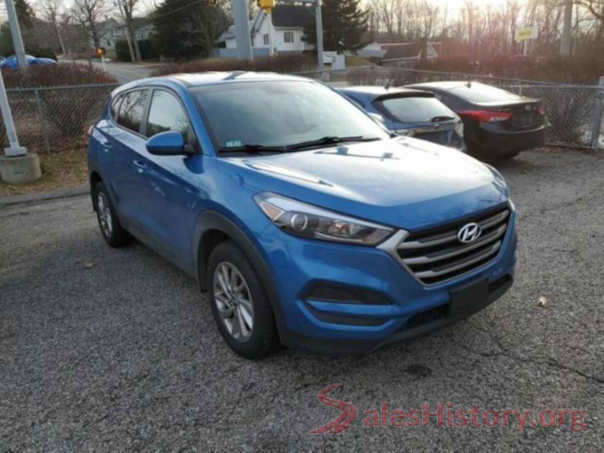 KM8J2CA48JU792566 2018 HYUNDAI TUCSON