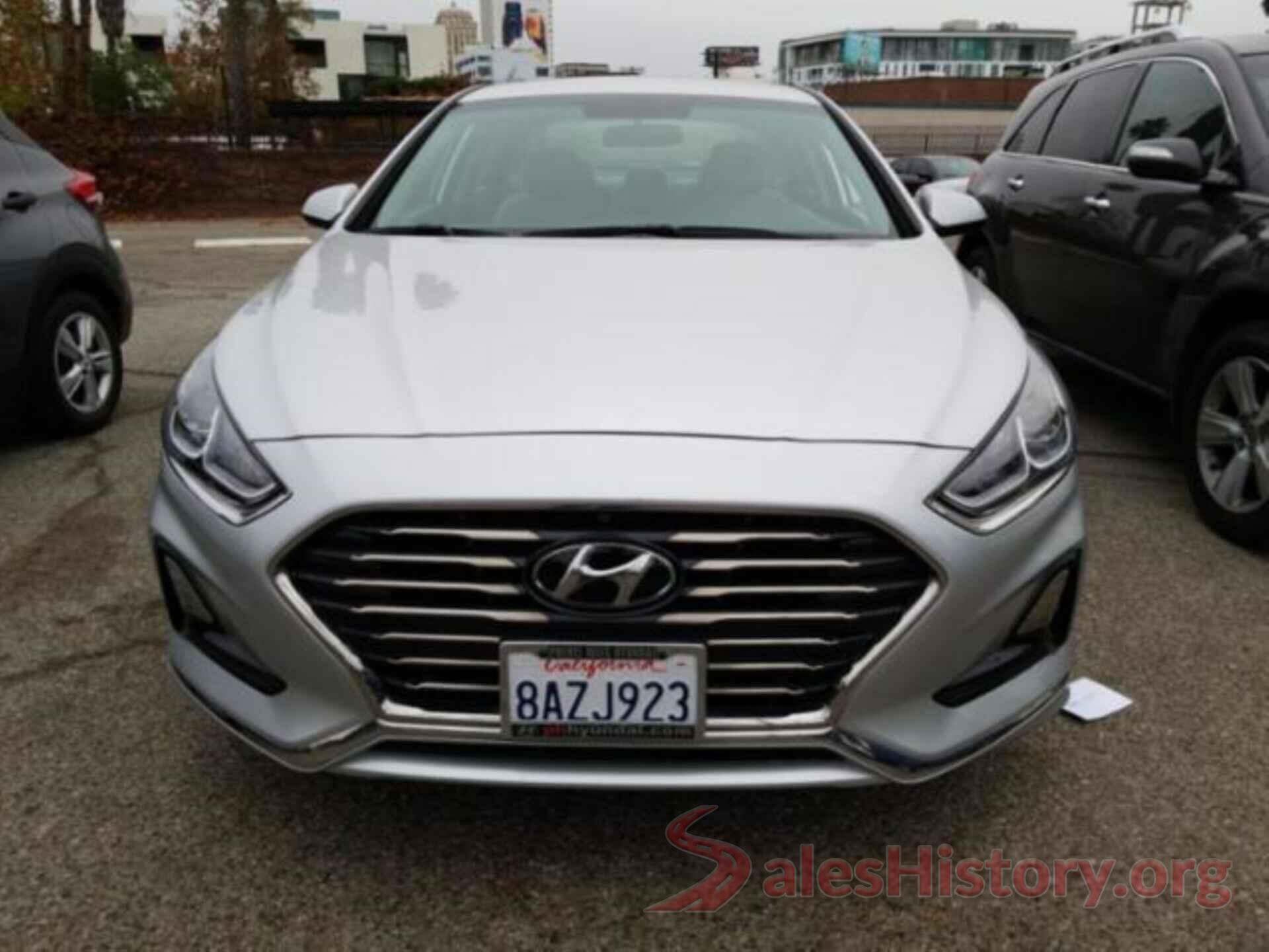 5NPE24AF5JH599136 2018 HYUNDAI SONATA