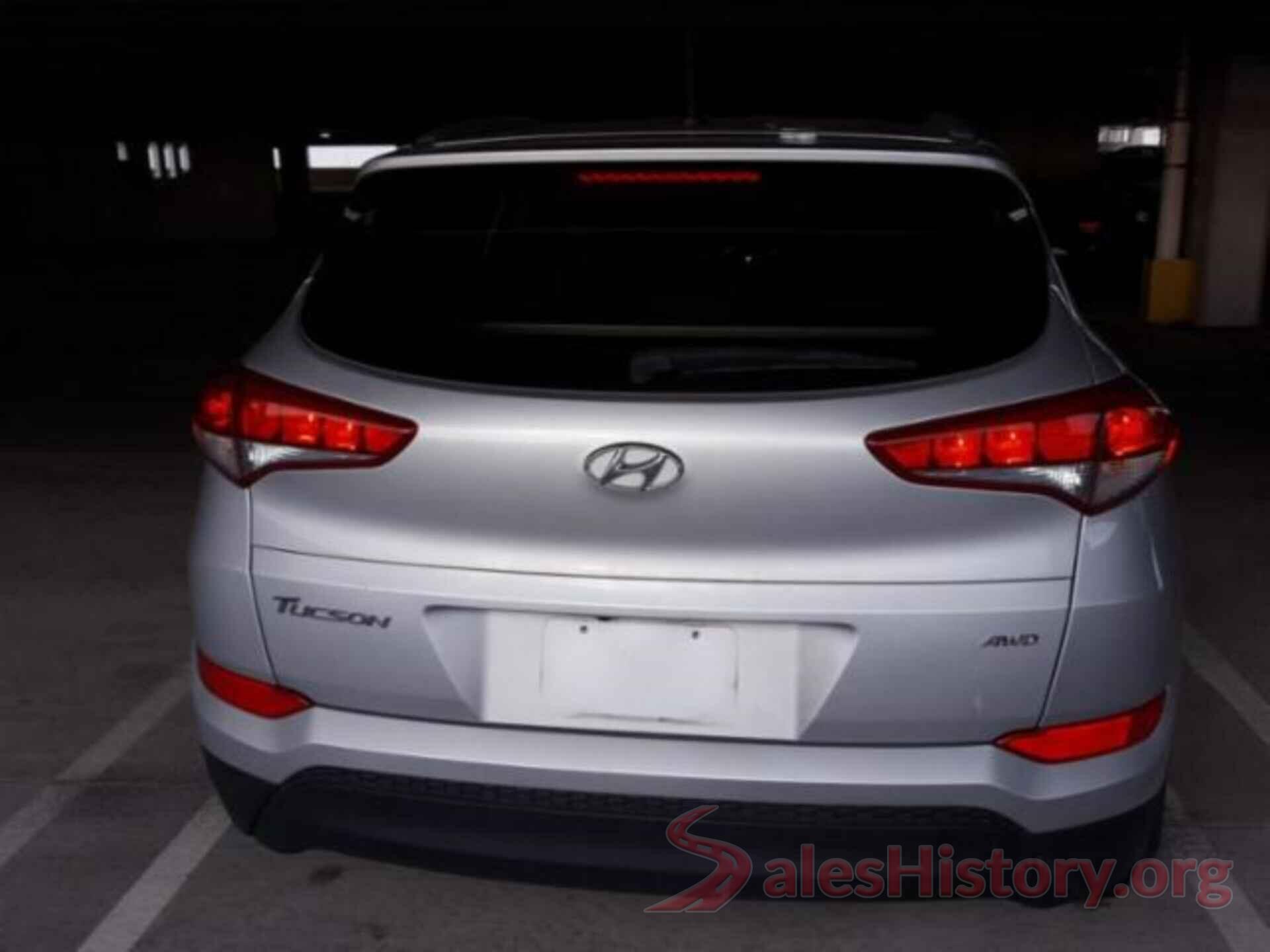 KM8J3CA44HU300428 2017 HYUNDAI TUCSON