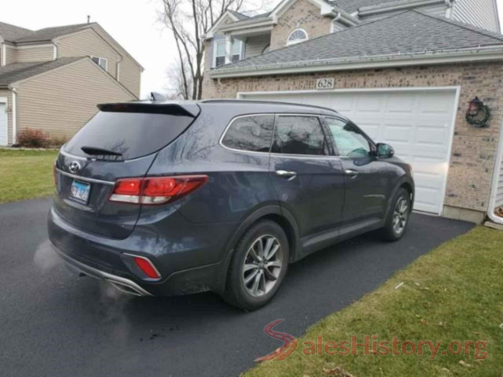 KM8SN4HF3JU285339 2018 HYUNDAI SANTA FE