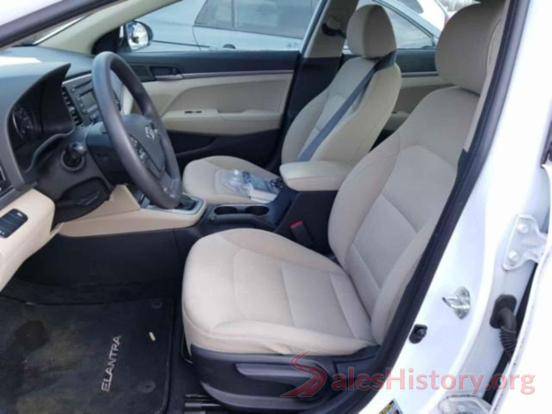 5NPD74LF5JH288512 2018 HYUNDAI ELANTRA