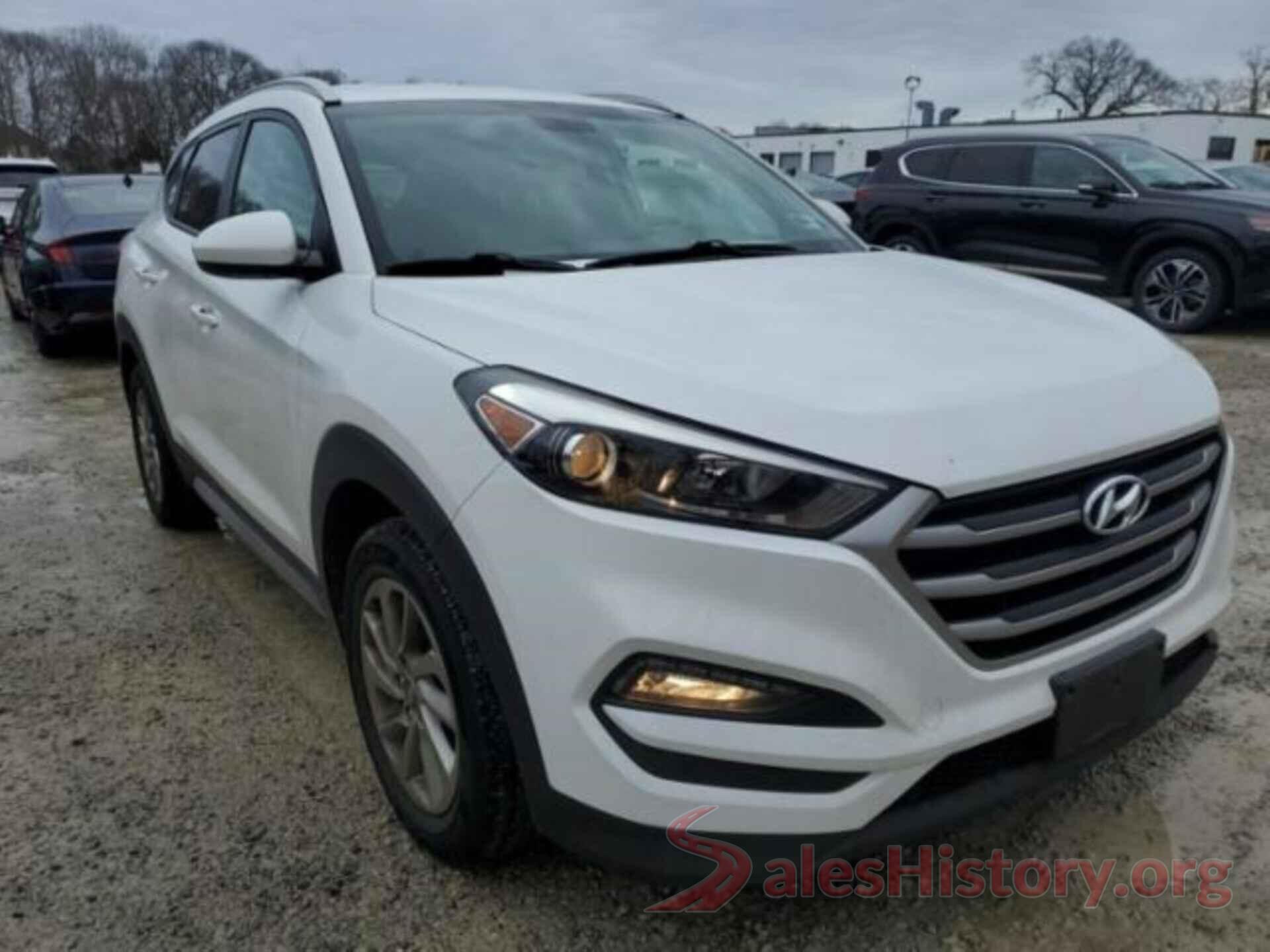 KM8J3CA45HU526512 2017 HYUNDAI TUCSON