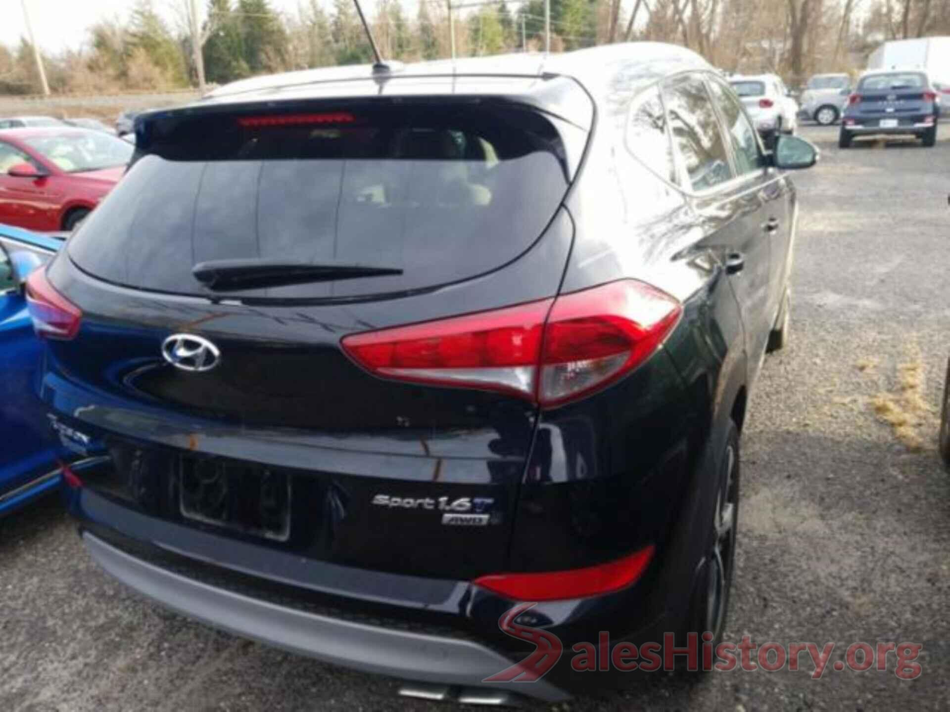 KM8J3CA23HU595987 2017 HYUNDAI TUCSON