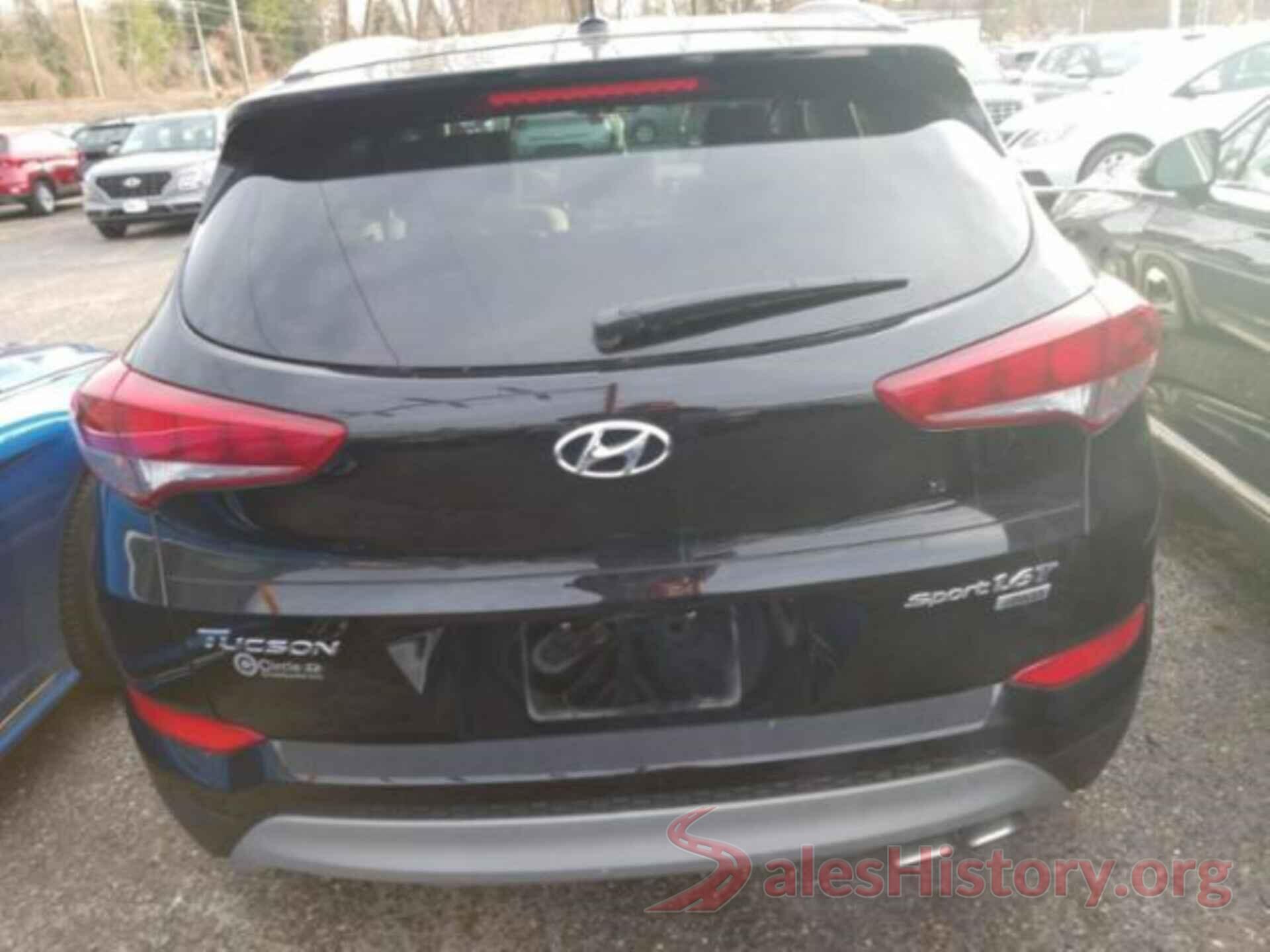 KM8J3CA23HU595987 2017 HYUNDAI TUCSON