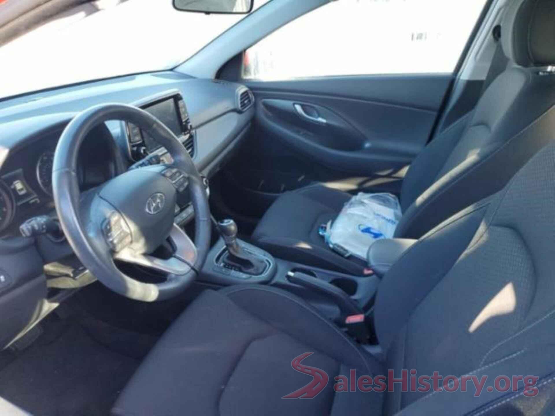 KMHH35LE4JU038867 2018 HYUNDAI ELANTRA GT