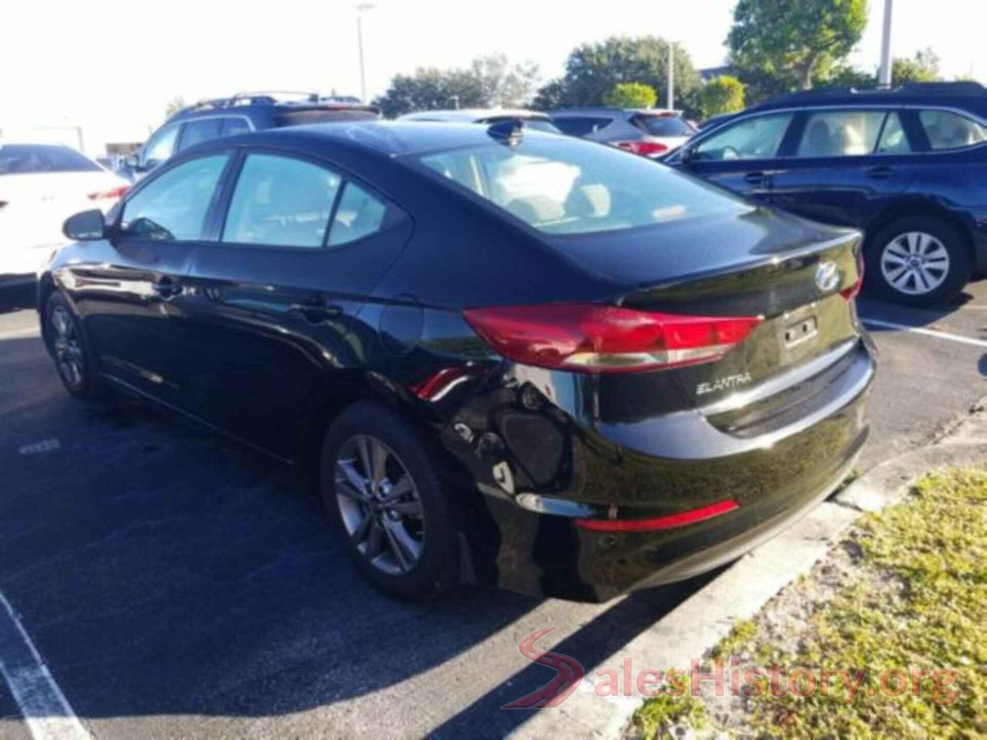 5NPD84LF6JH229126 2018 HYUNDAI ELANTRA