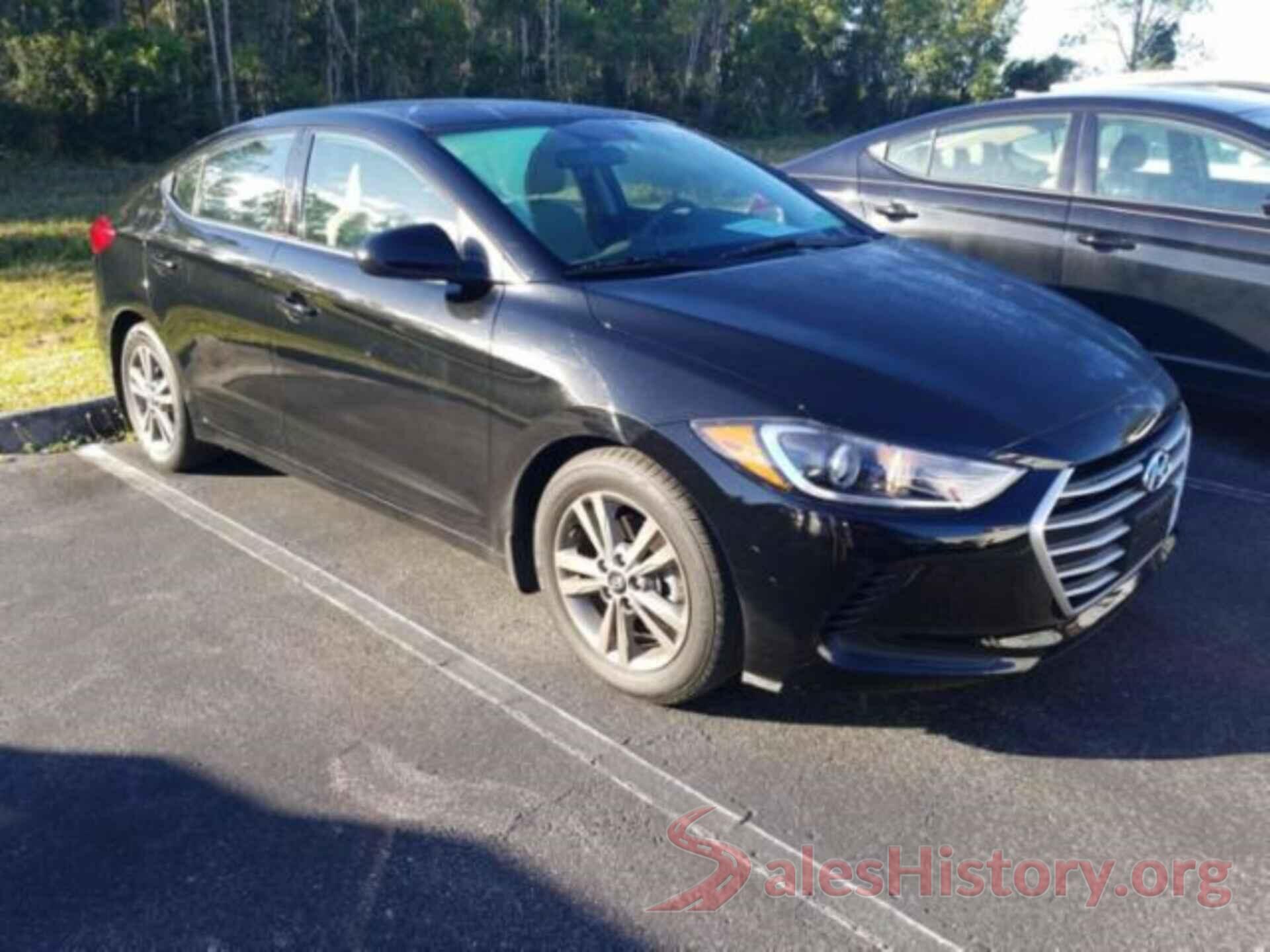 5NPD84LF6JH229126 2018 HYUNDAI ELANTRA