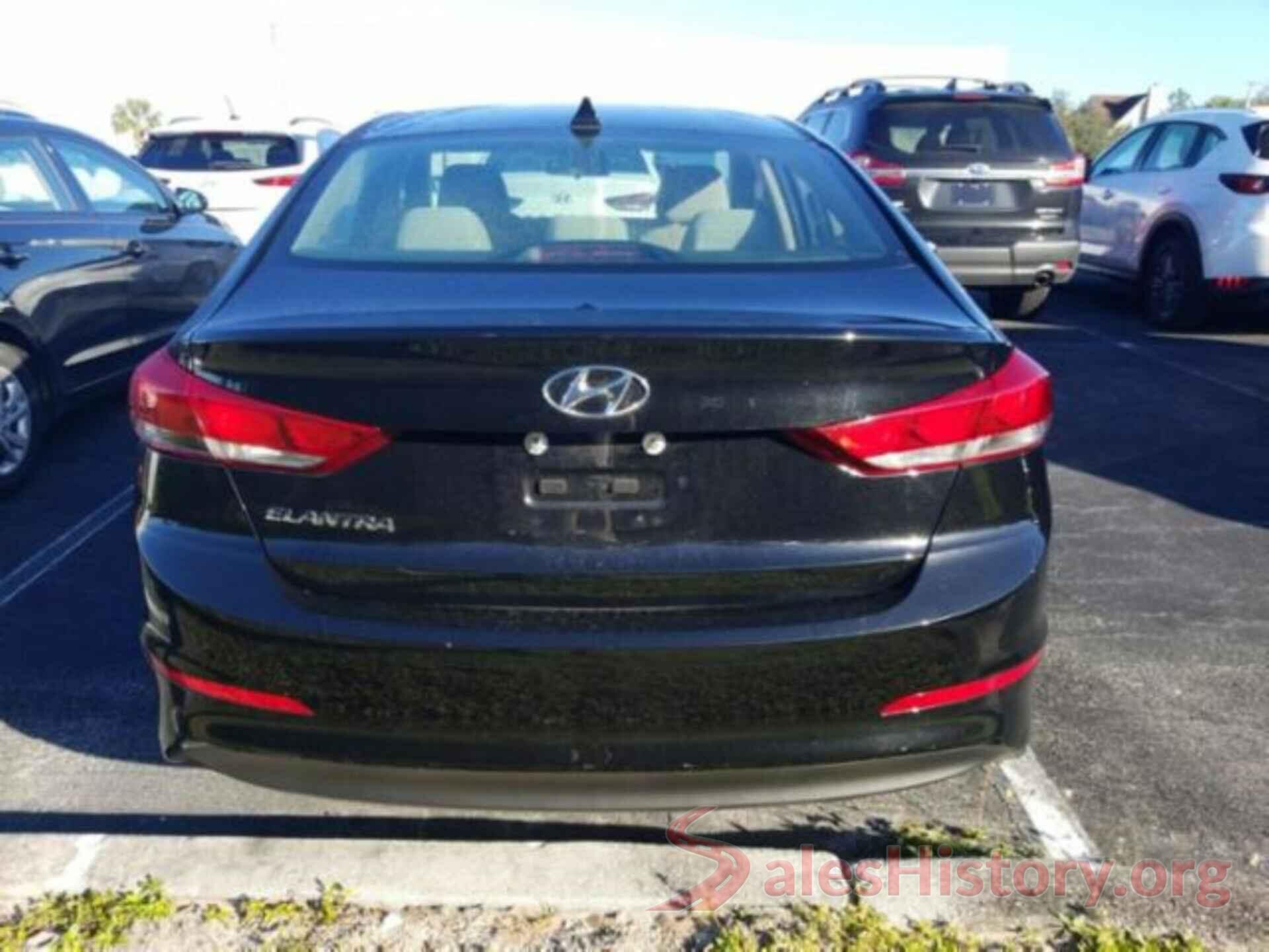 5NPD84LF6JH229126 2018 HYUNDAI ELANTRA