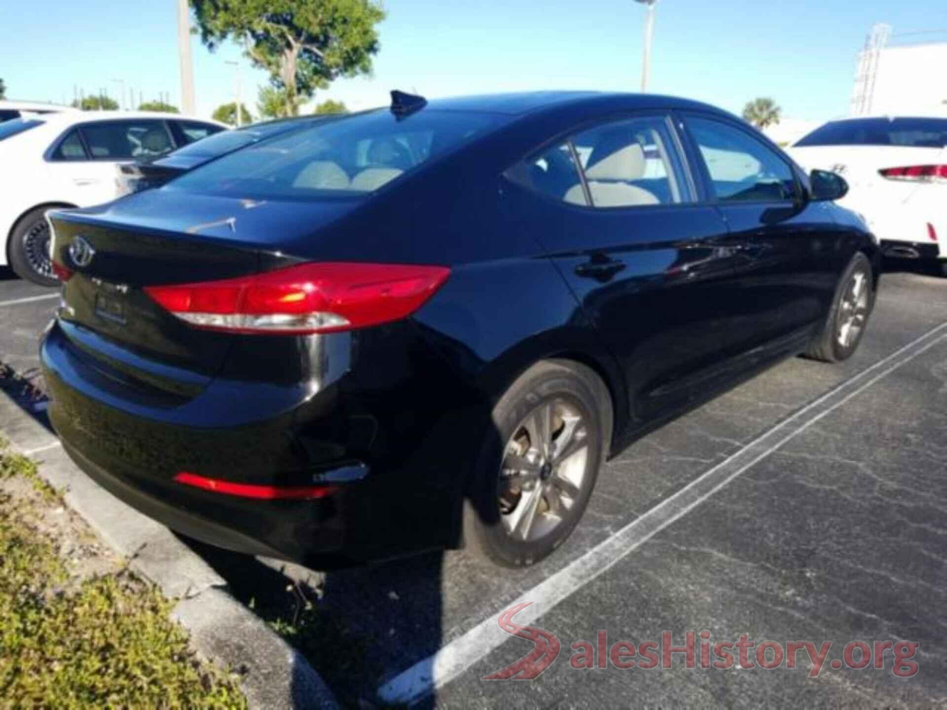 5NPD84LF6JH229126 2018 HYUNDAI ELANTRA