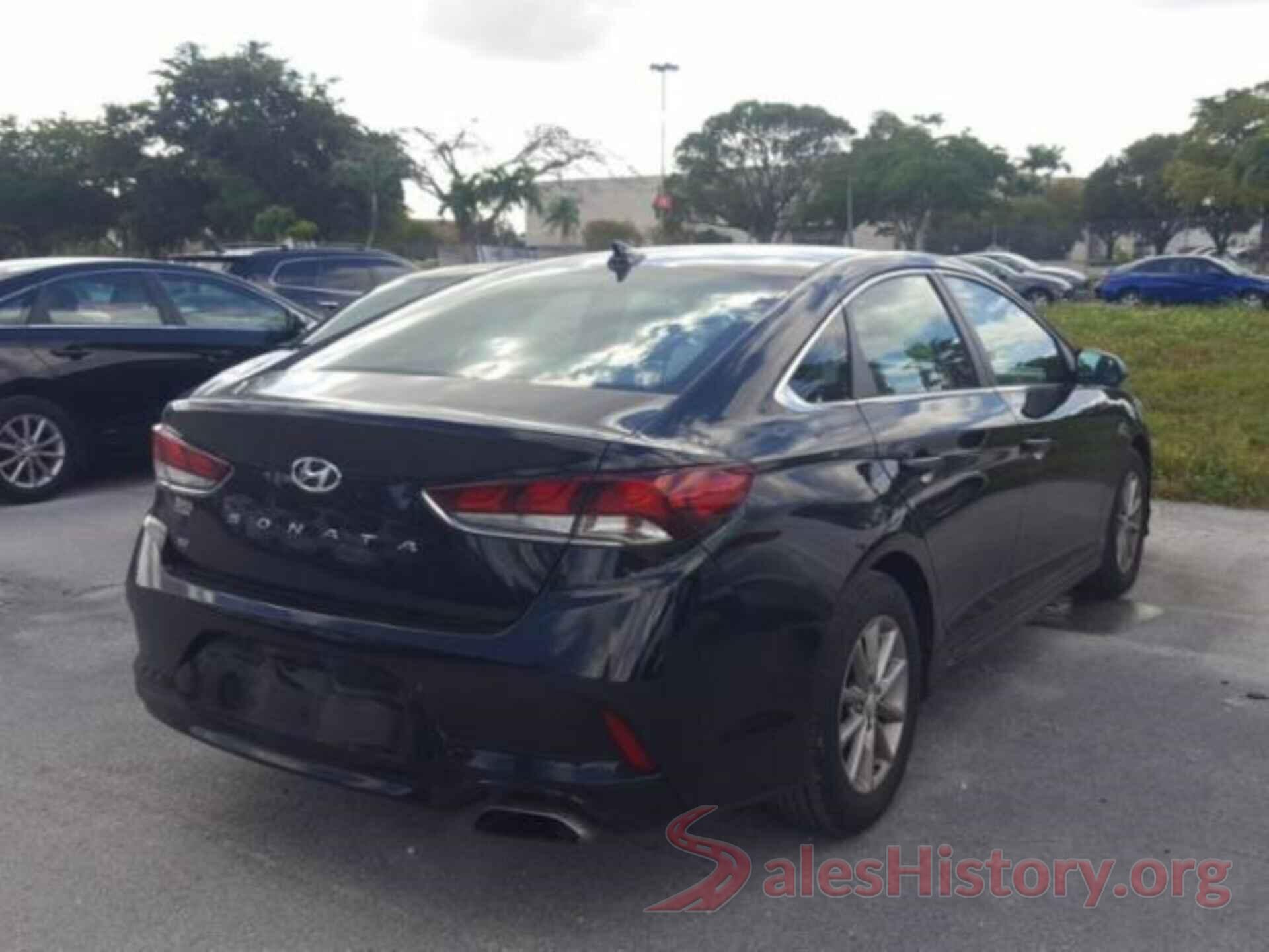 5NPE24AF1JH605210 2018 HYUNDAI SONATA