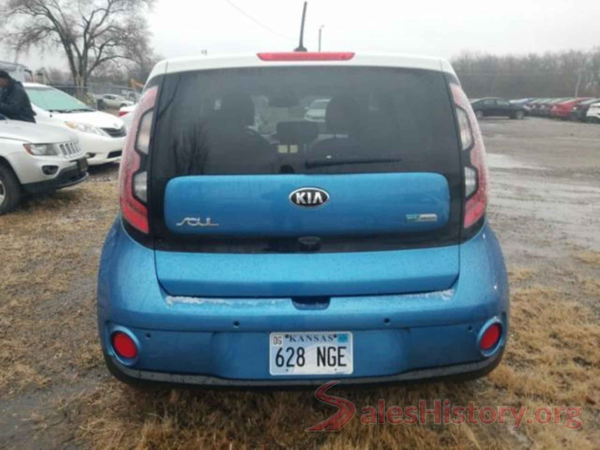 KNDJX3AE7H7019739 2017 KIA SOUL EV