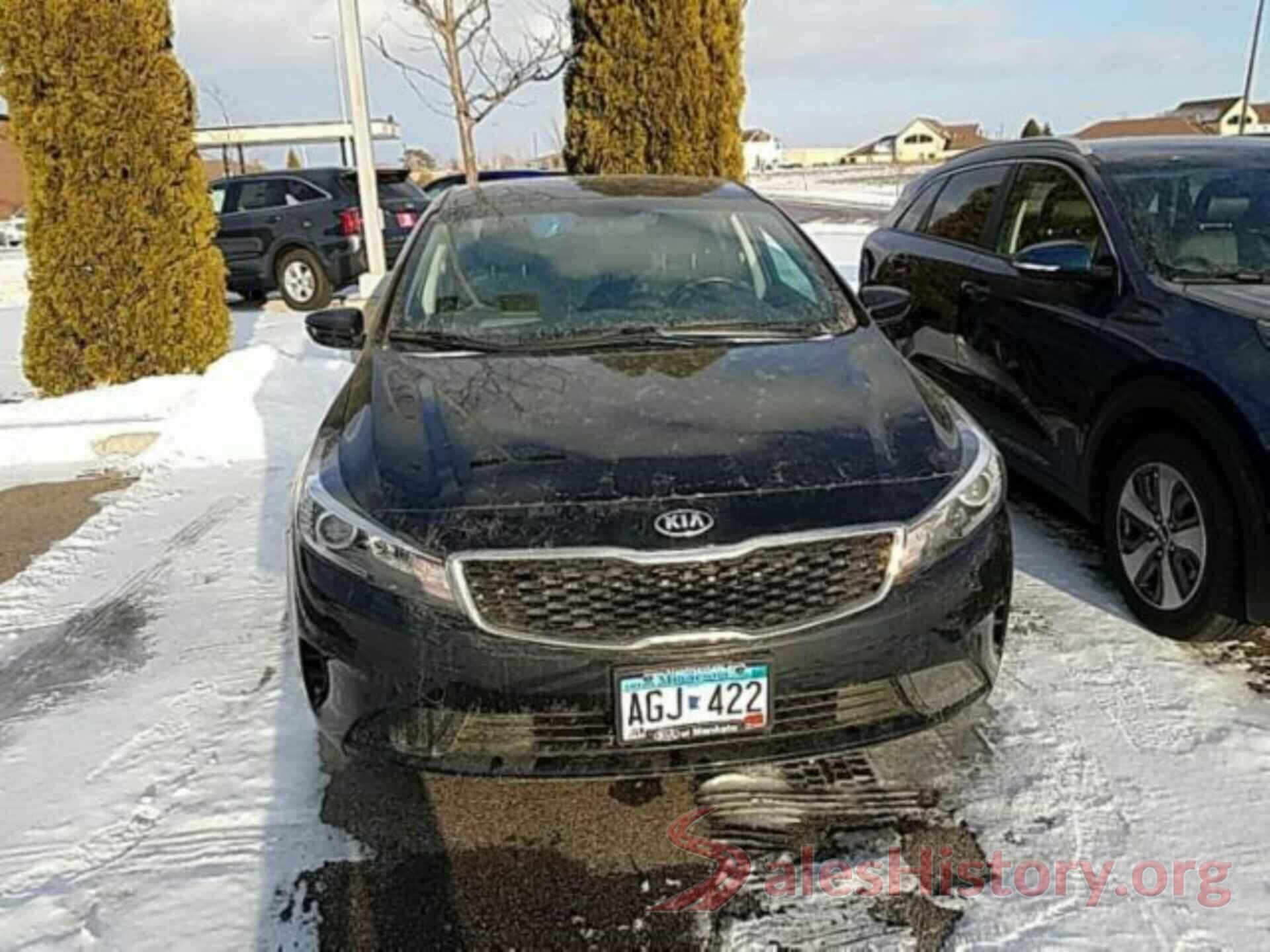 3KPFL4A70JE197801 2018 KIA FORTE