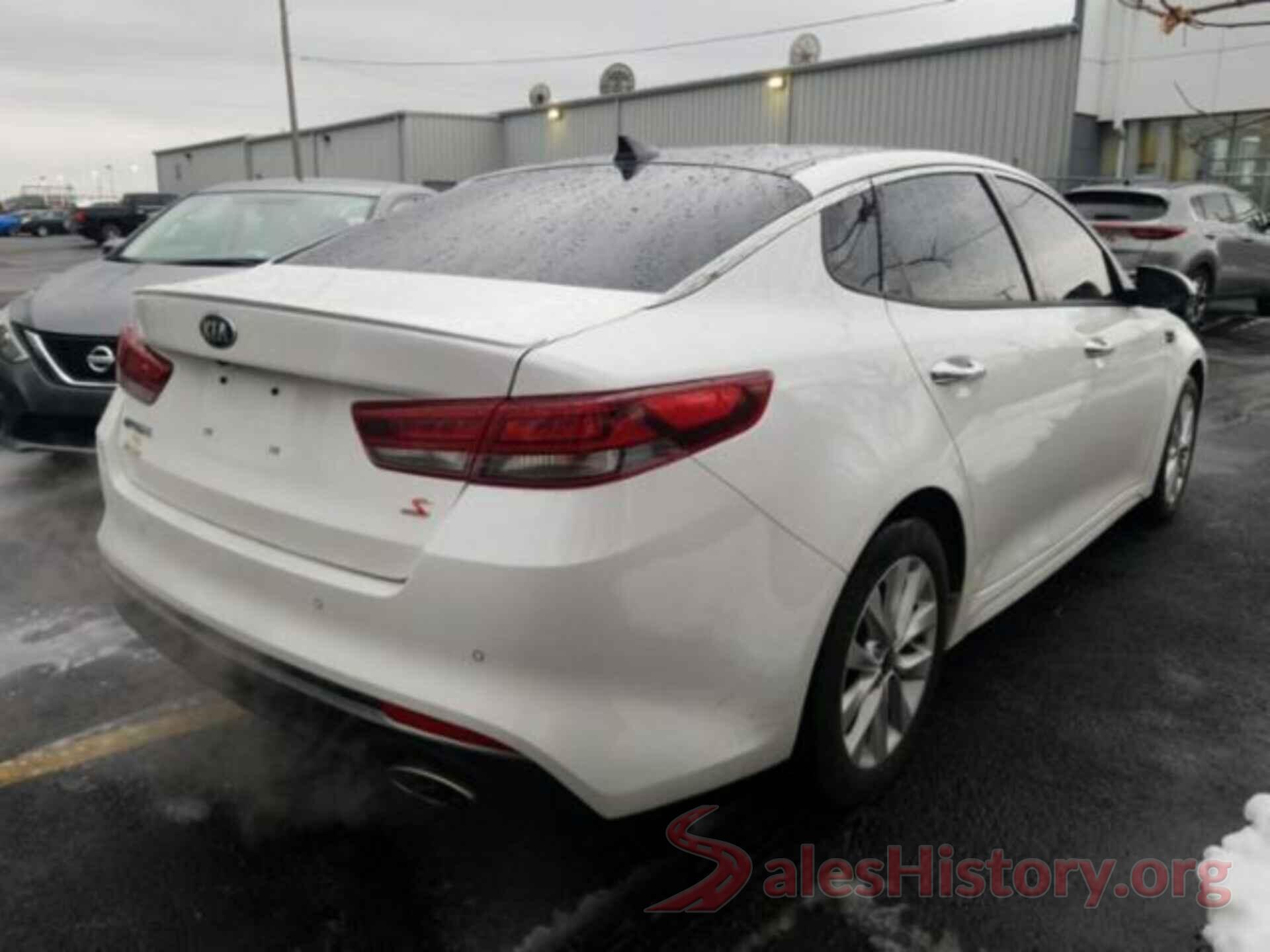 5XXGT4L3XJG237811 2018 KIA OPTIMA