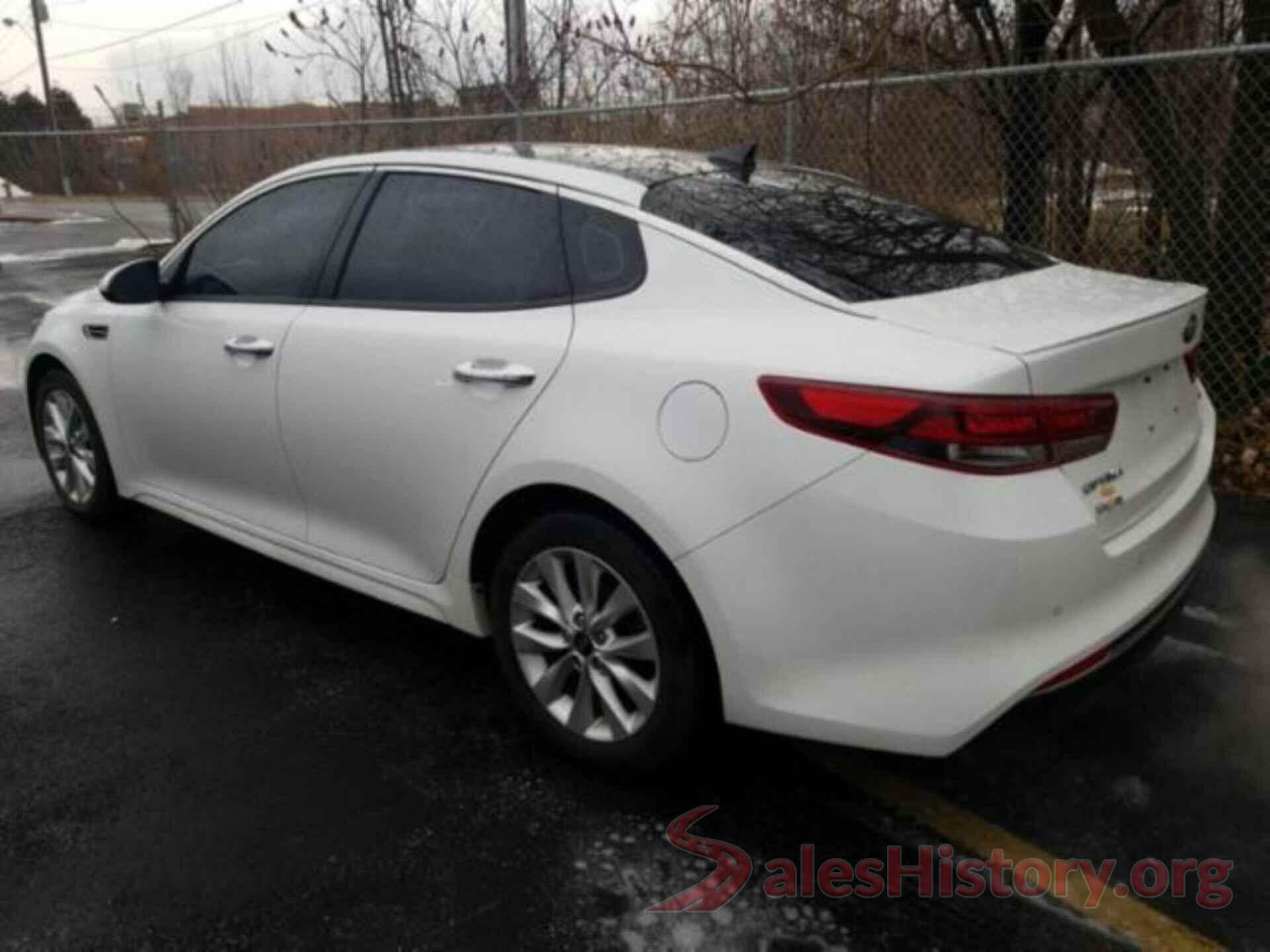 5XXGT4L3XJG237811 2018 KIA OPTIMA