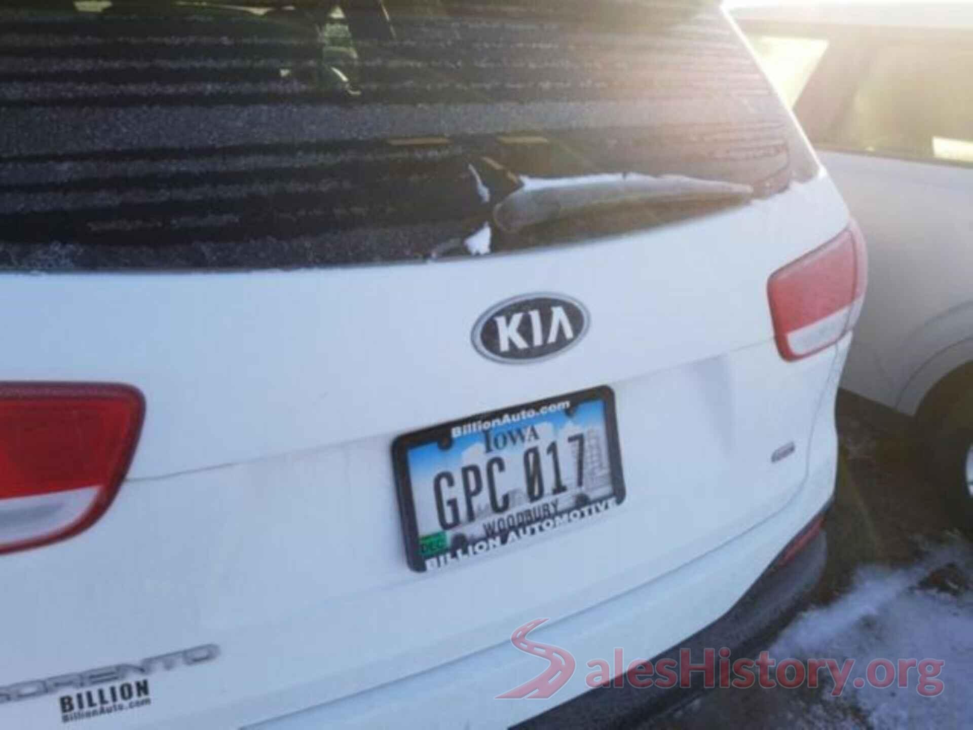 5XYPGDA31JG381539 2018 KIA SORENTO