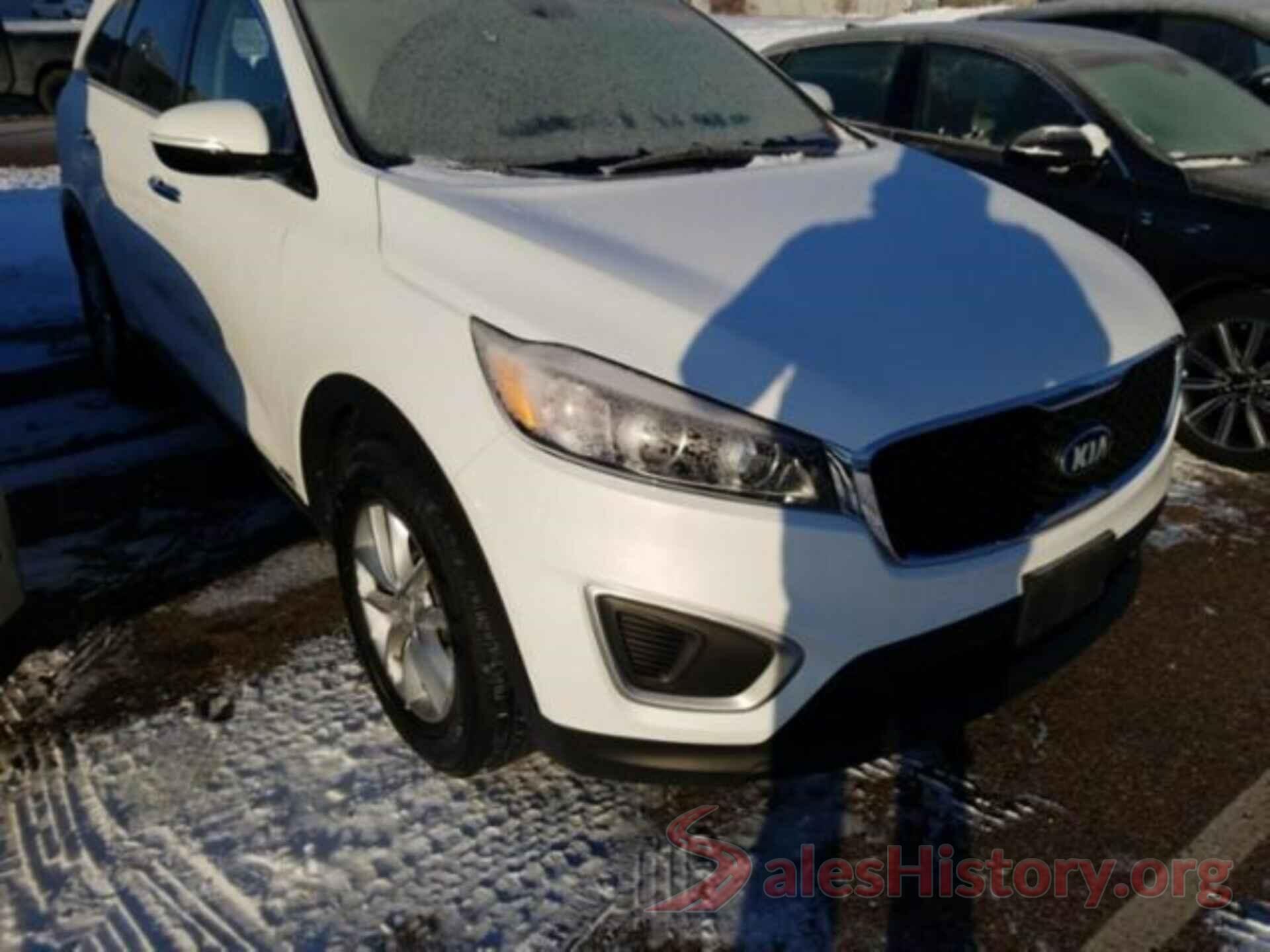 5XYPGDA31JG381539 2018 KIA SORENTO