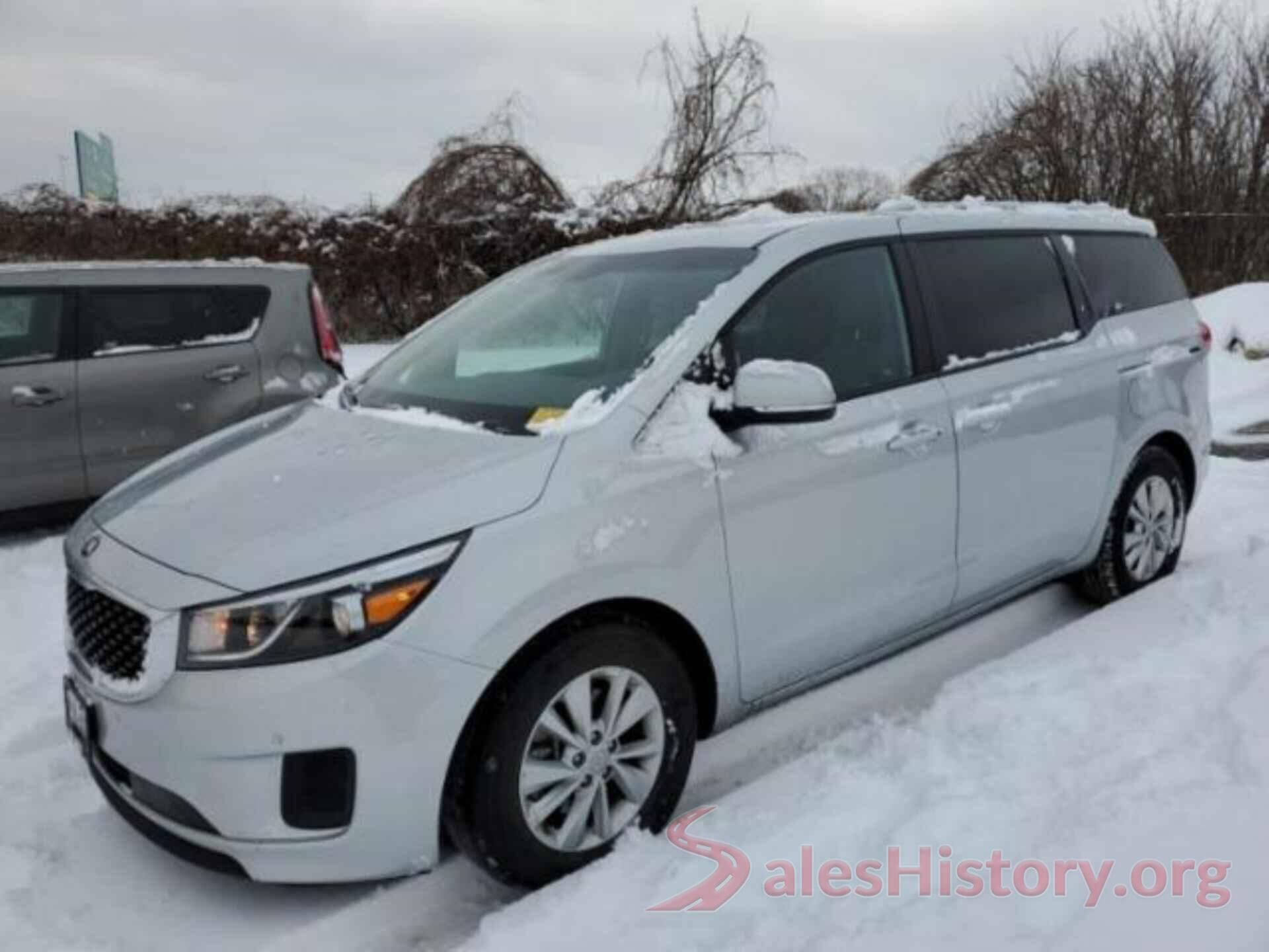 KNDMB5C1XJ6373266 2018 KIA SEDONA