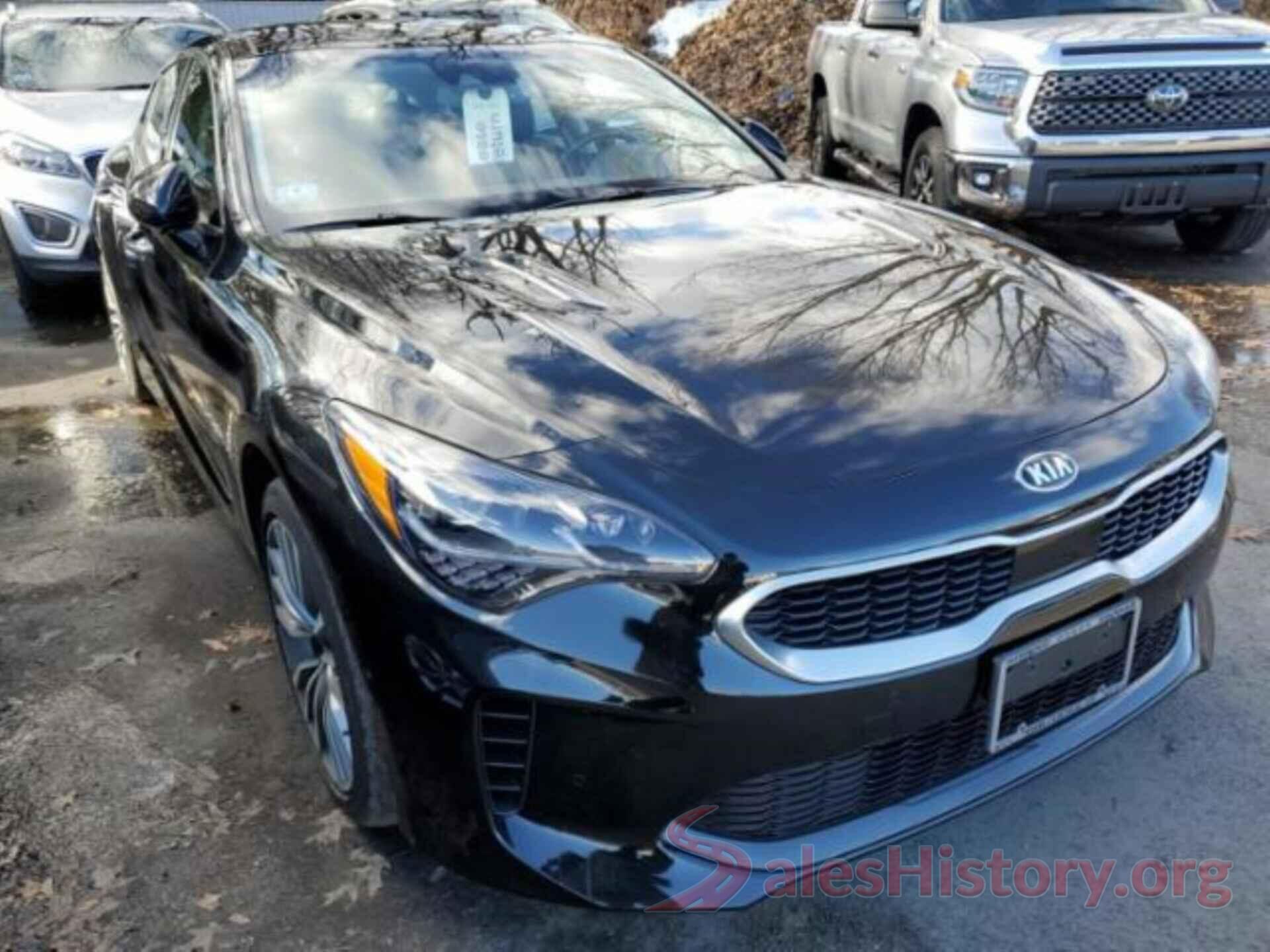 KNAE25LAXJ6014002 2018 KIA STINGER