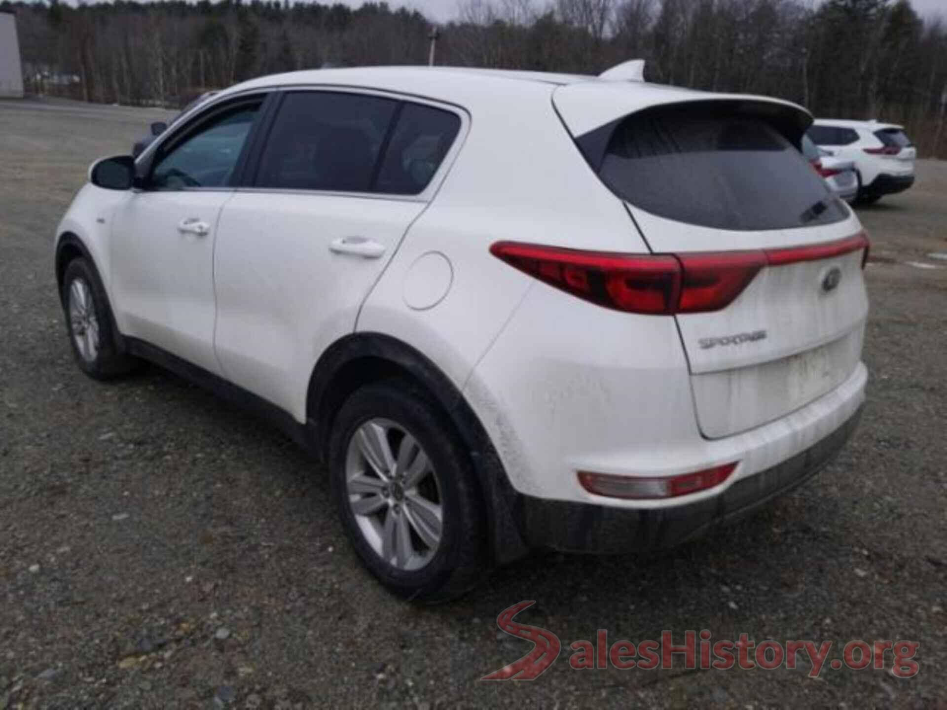 KNDPMCAC1J7393402 2018 KIA SPORTAGE