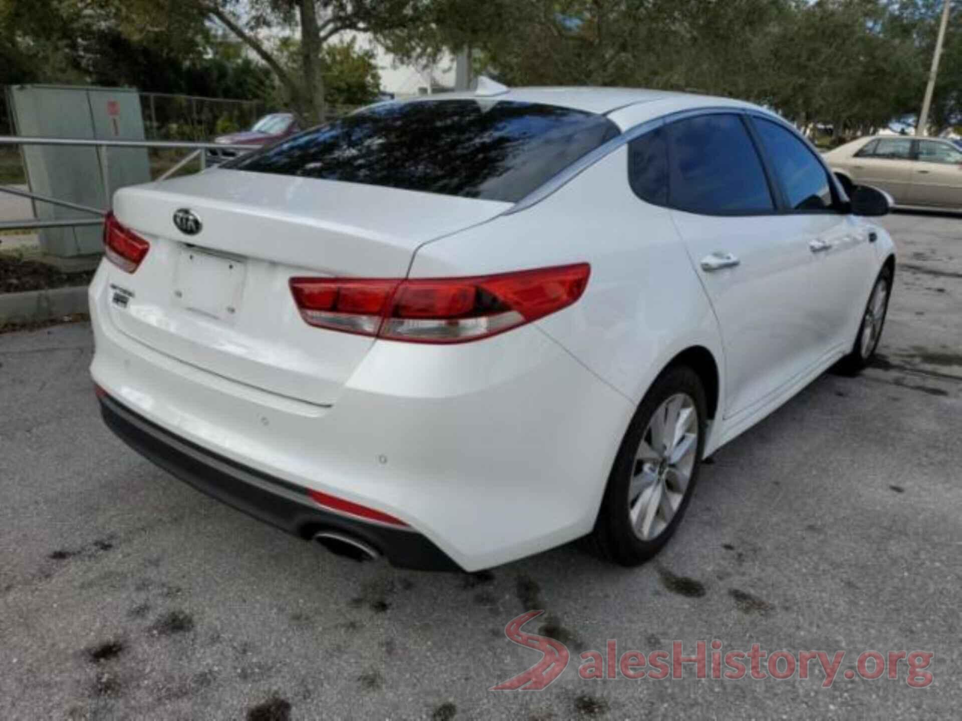 5XXGT4L36JG251432 2018 KIA OPTIMA