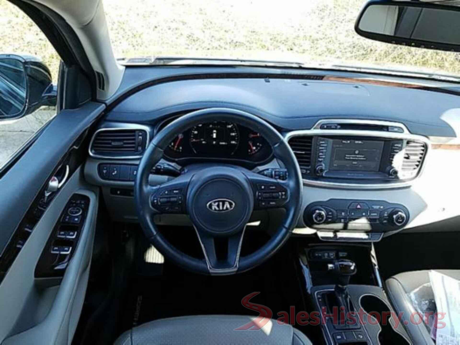 5XYPH4A57JG385769 2018 KIA SORENTO