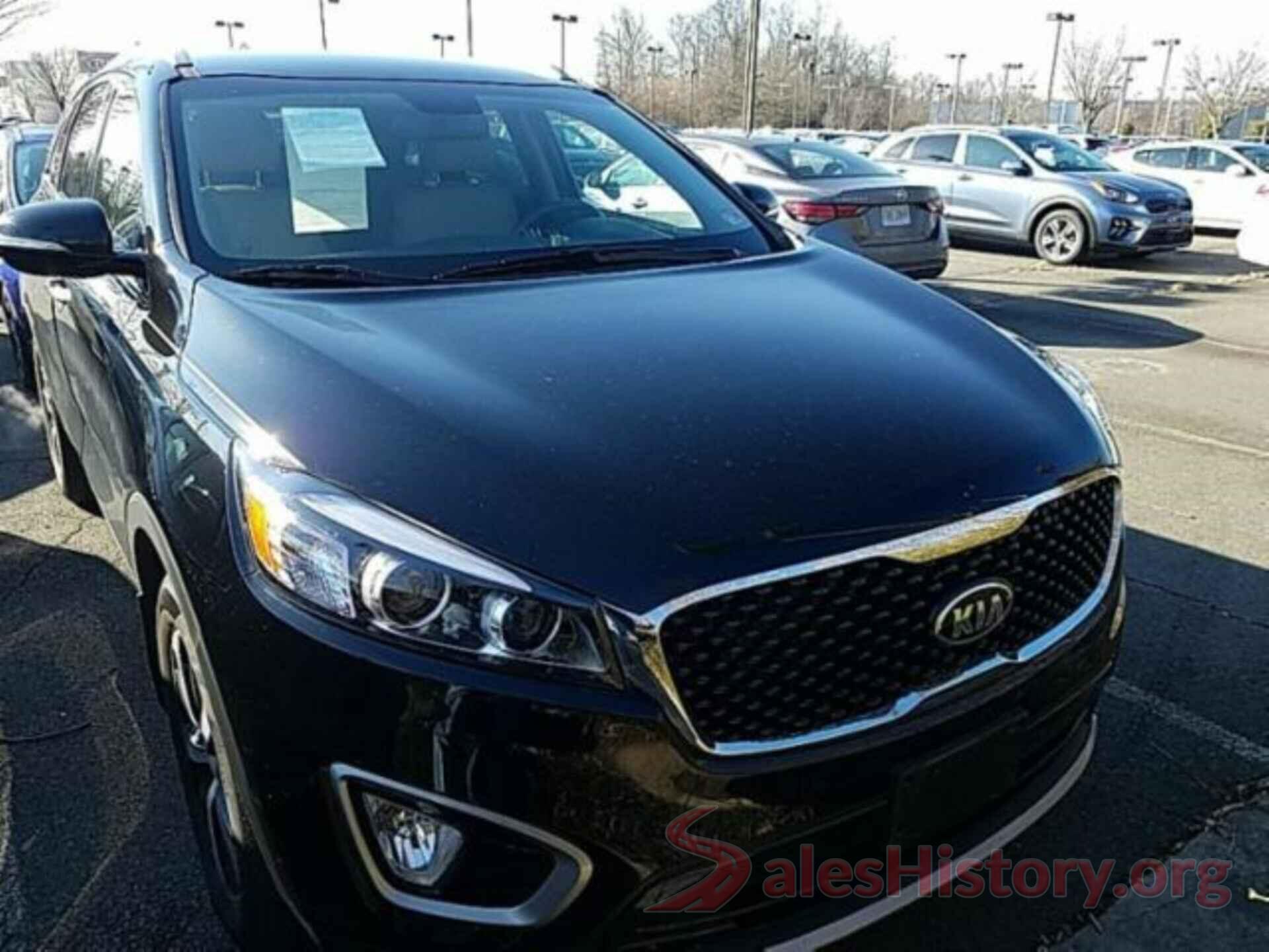 5XYPH4A57JG385769 2018 KIA SORENTO