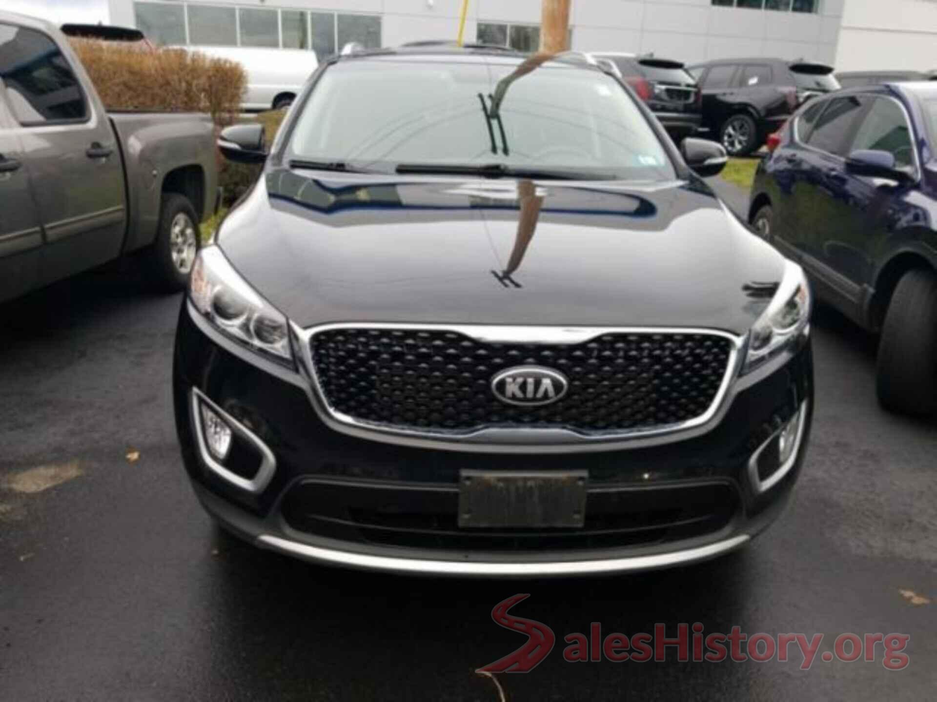 5XYPHDA51JG422329 2018 KIA SORENTO