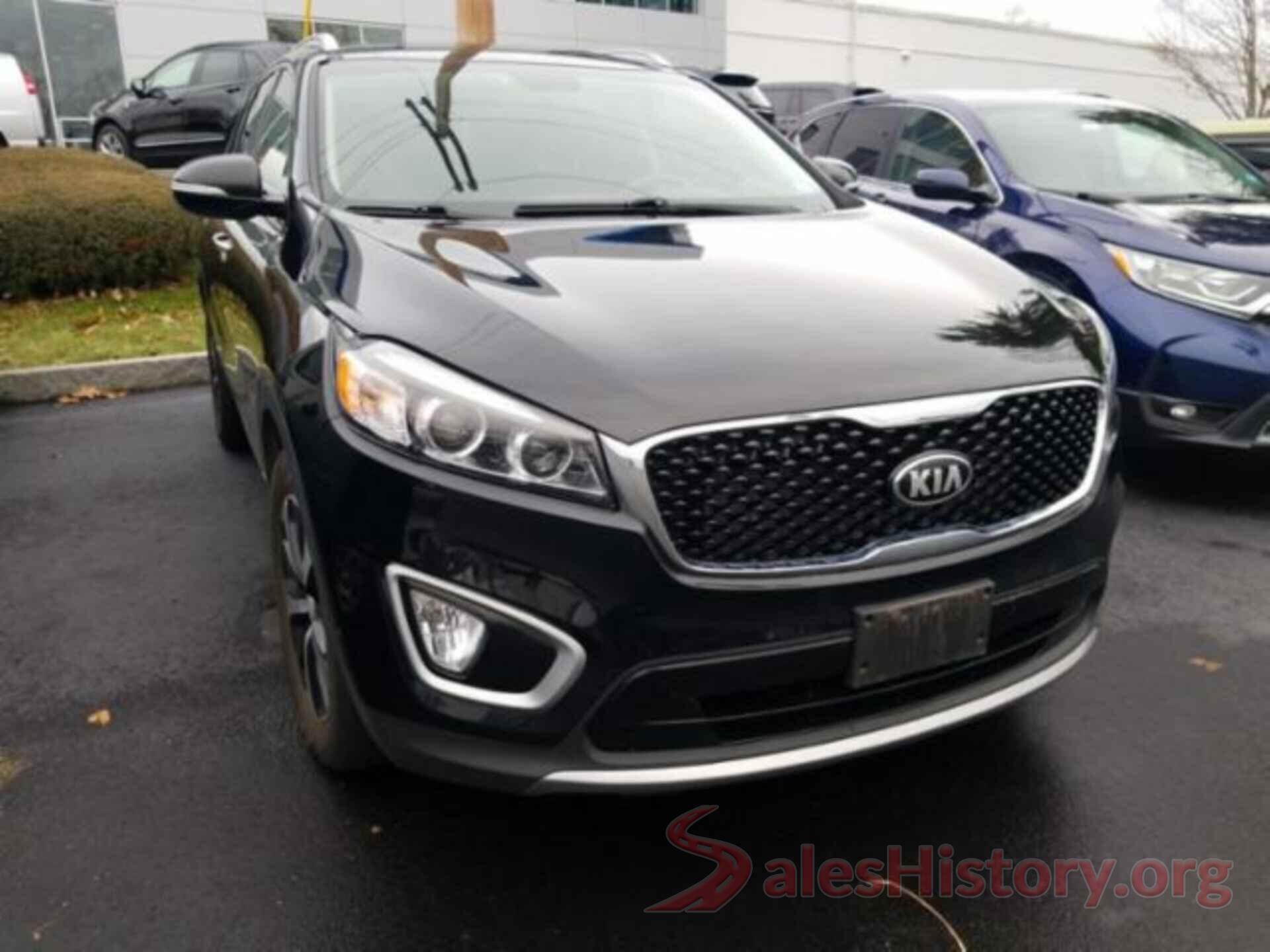 5XYPHDA51JG422329 2018 KIA SORENTO