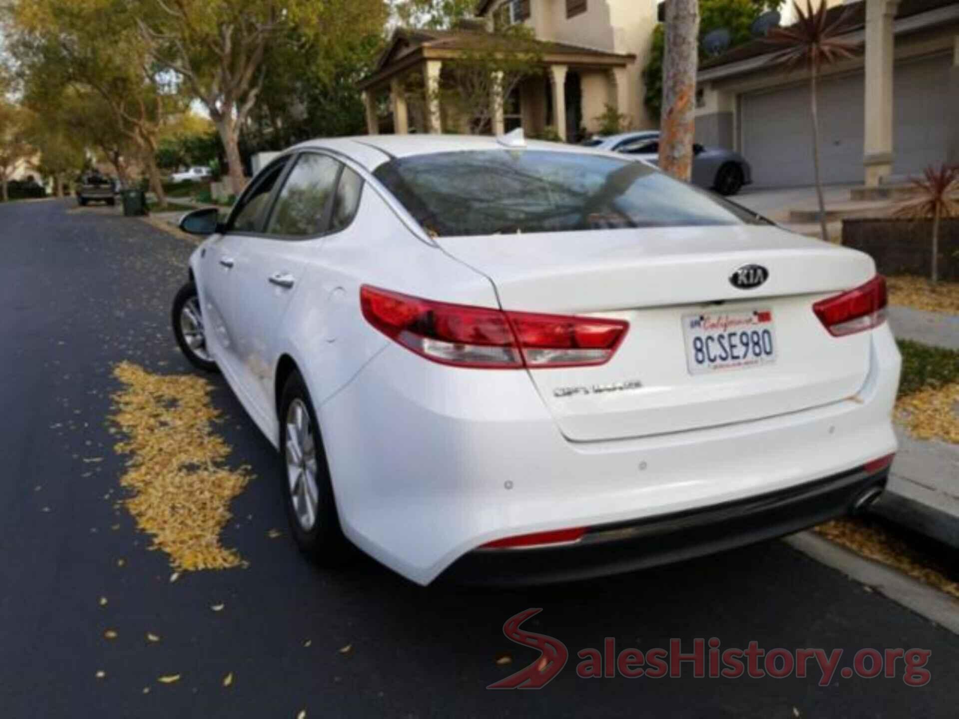 5XXGT4L32JG218024 2018 KIA OPTIMA