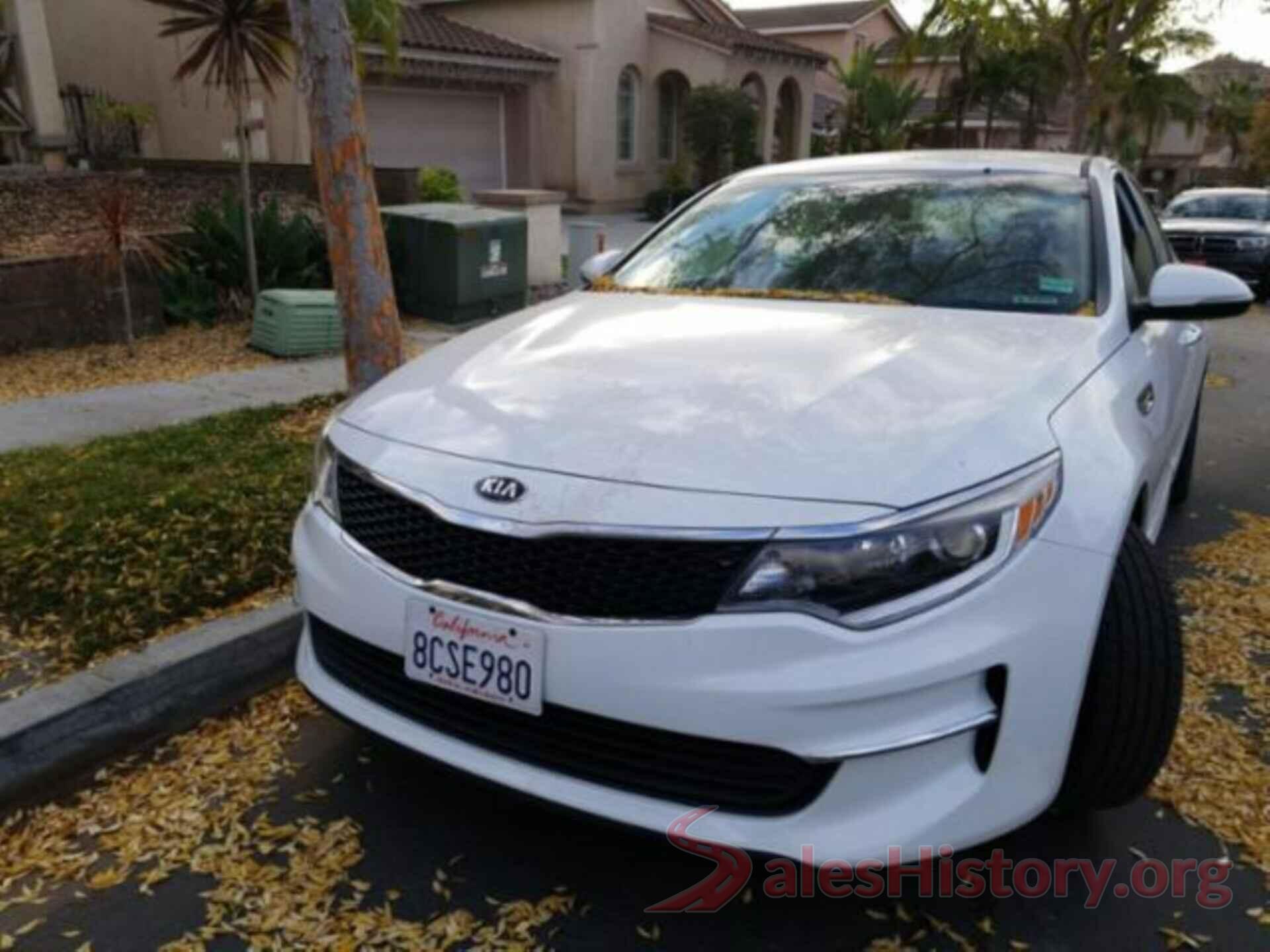 5XXGT4L32JG218024 2018 KIA OPTIMA