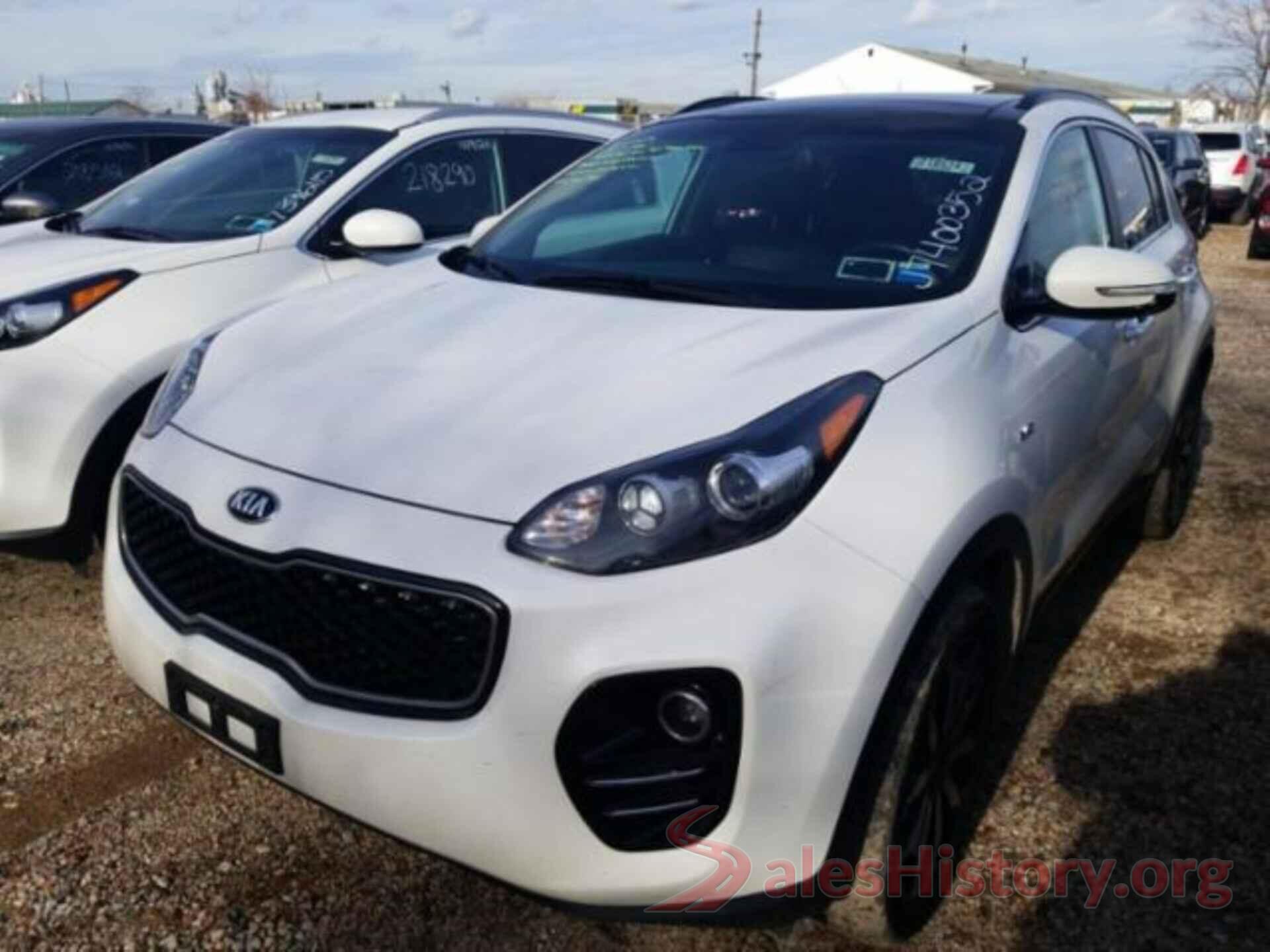 KNDPNCAC9J7400352 2018 KIA SPORTAGE