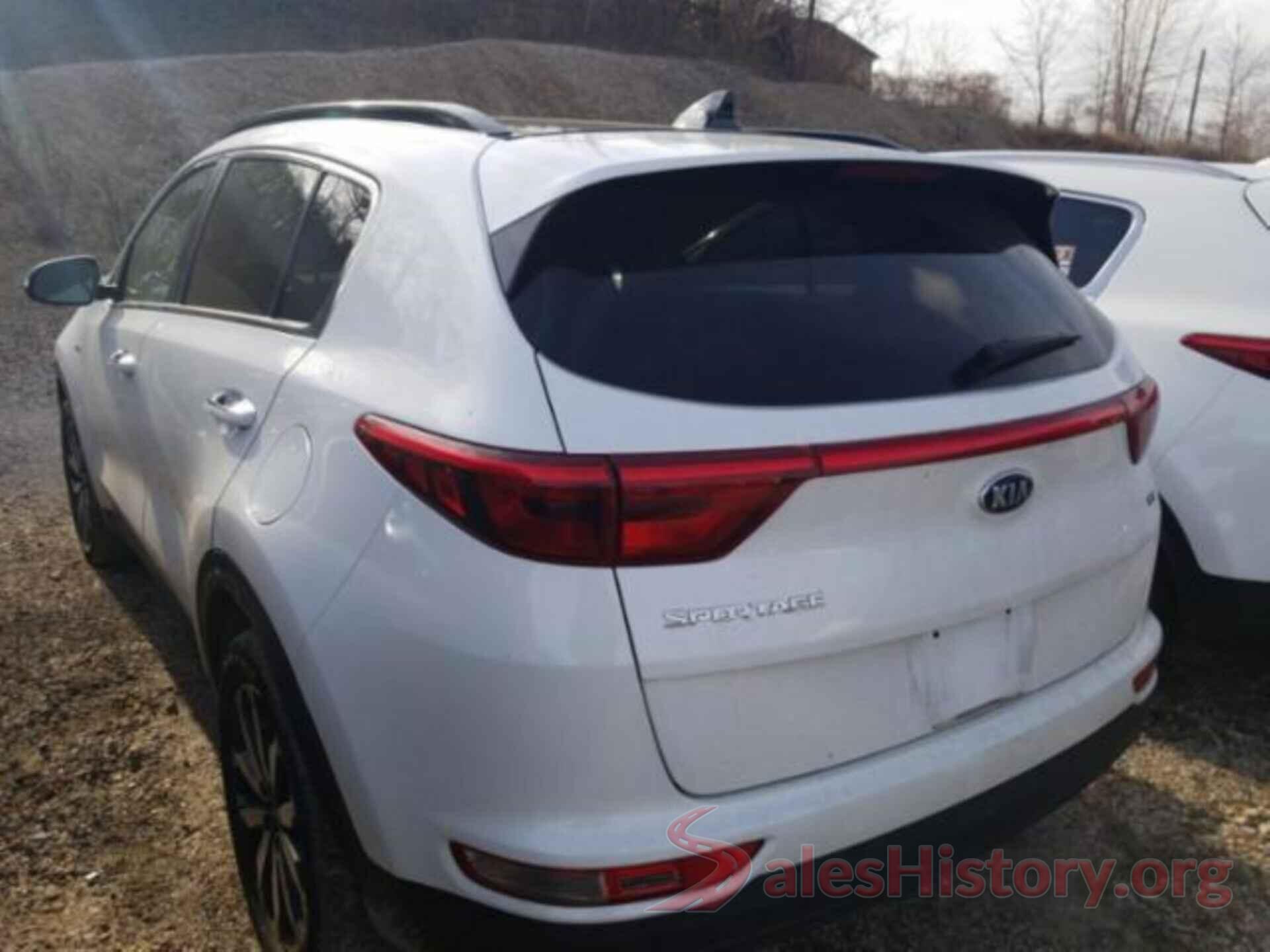 KNDPNCAC9J7400352 2018 KIA SPORTAGE