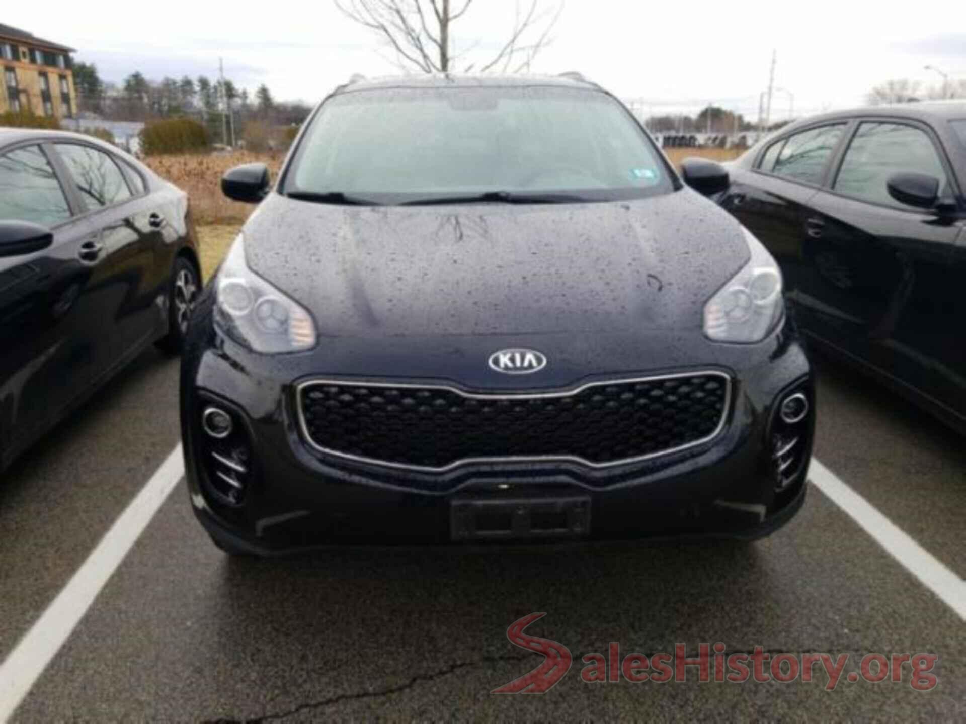 KNDPMCAC8J7417260 2018 KIA SPORTAGE