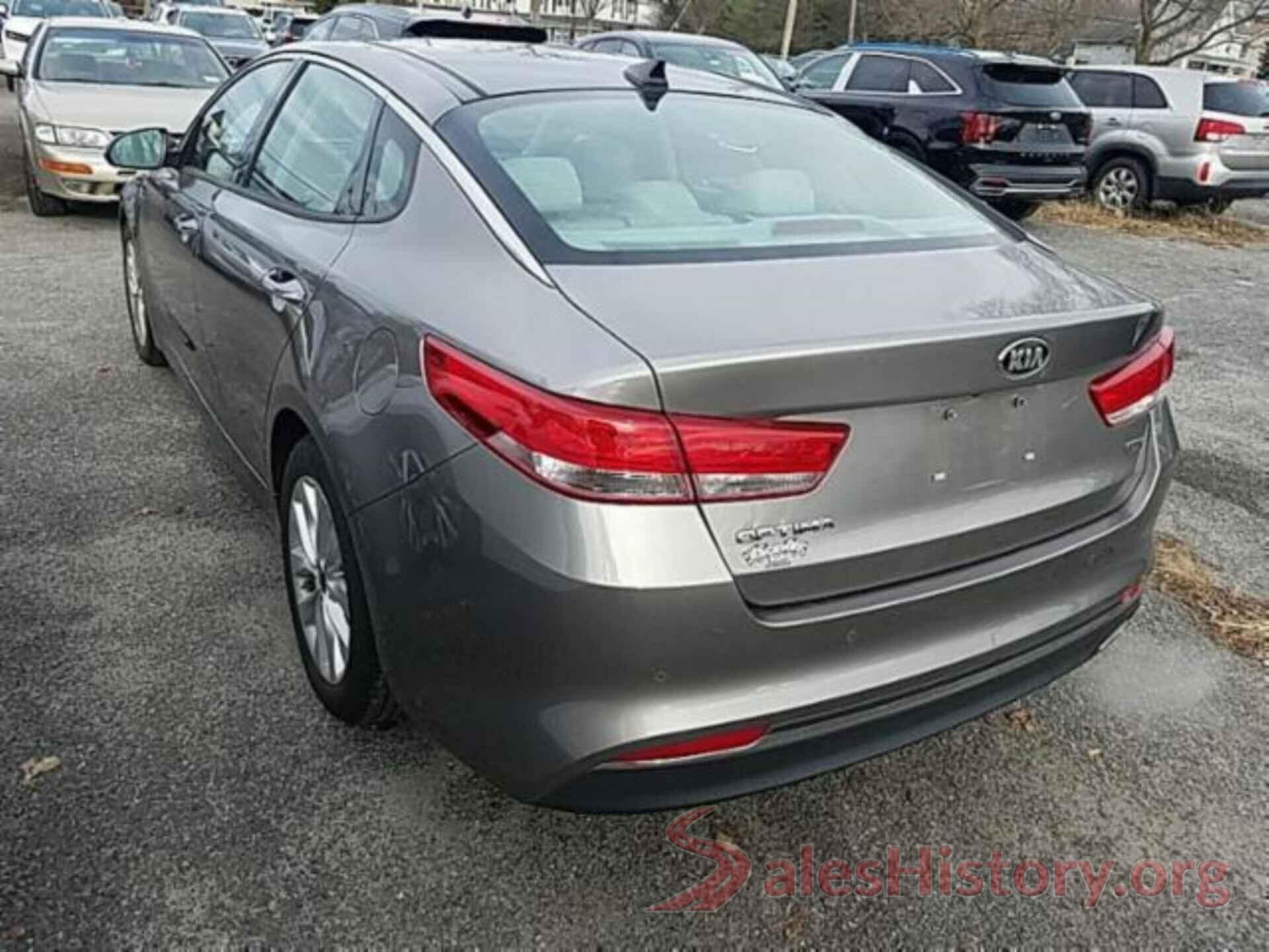 5XXGU4L31JG211286 2018 KIA OPTIMA