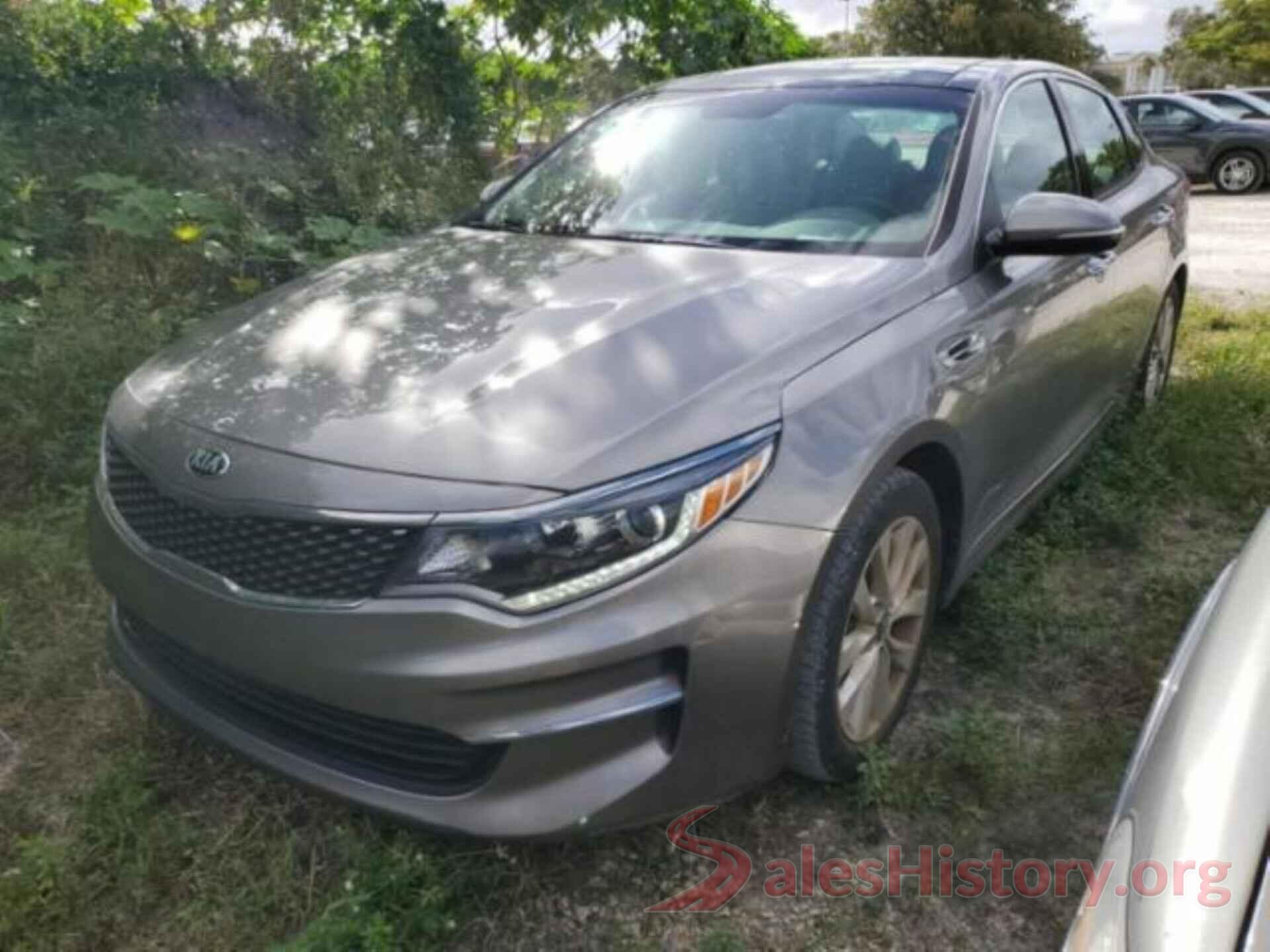 5XXGU4L35JG226373 2018 KIA OPTIMA