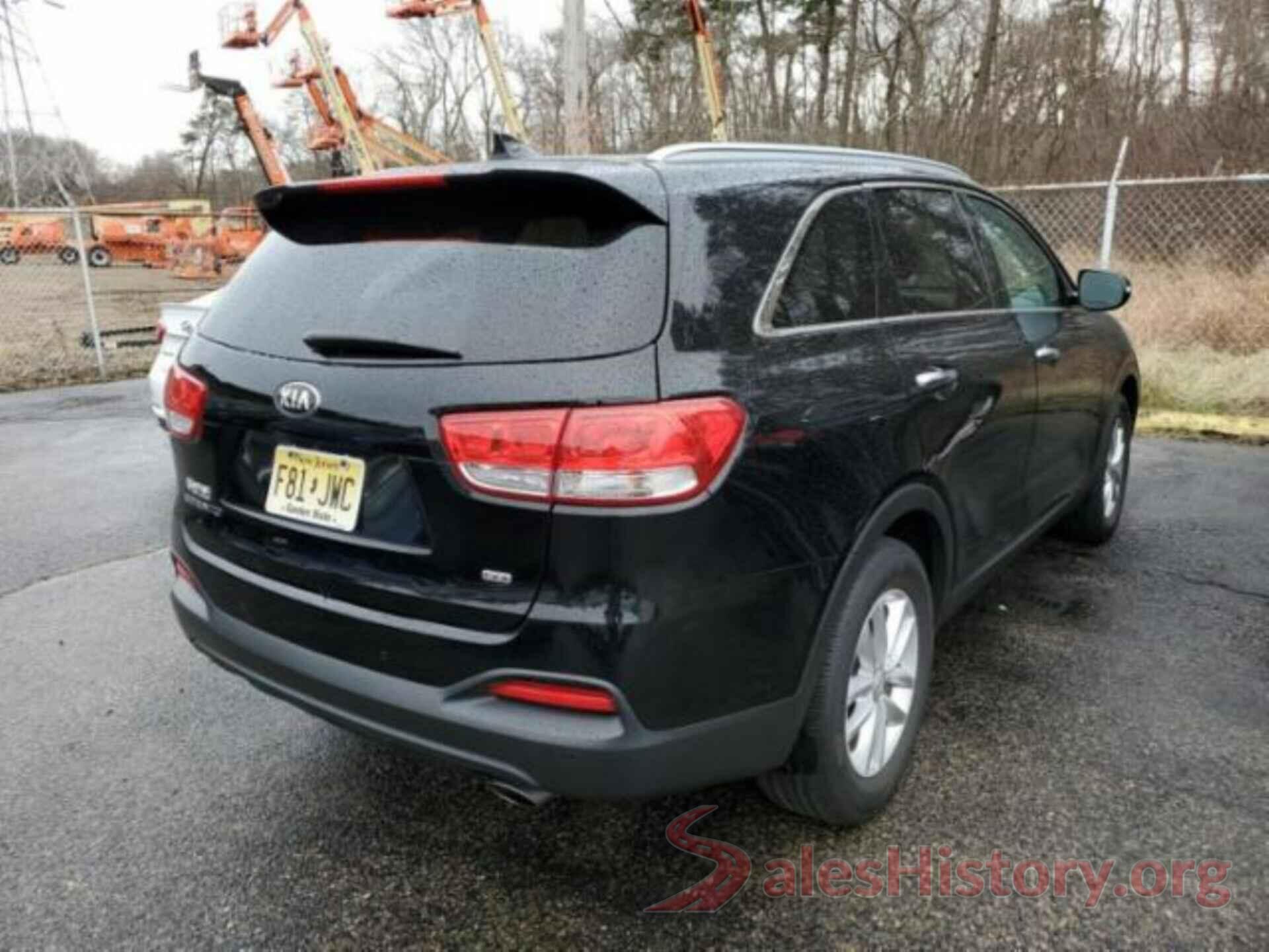 5XYPG4A31JG369584 2018 KIA SORENTO