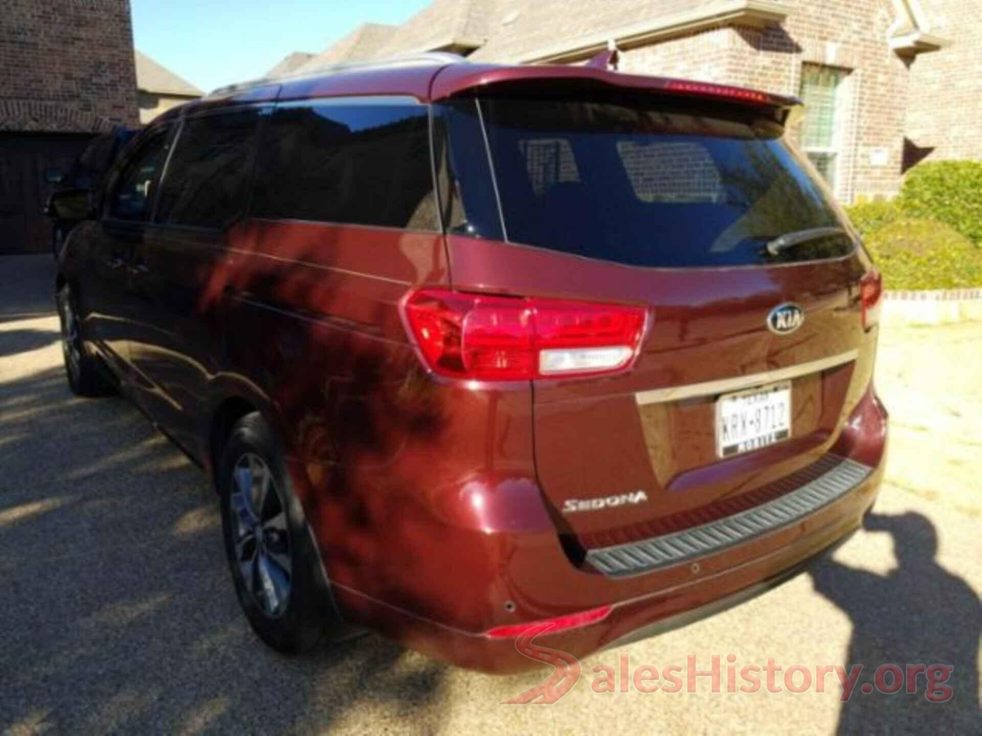 KNDMC5C19H6319366 2017 KIA SEDONA