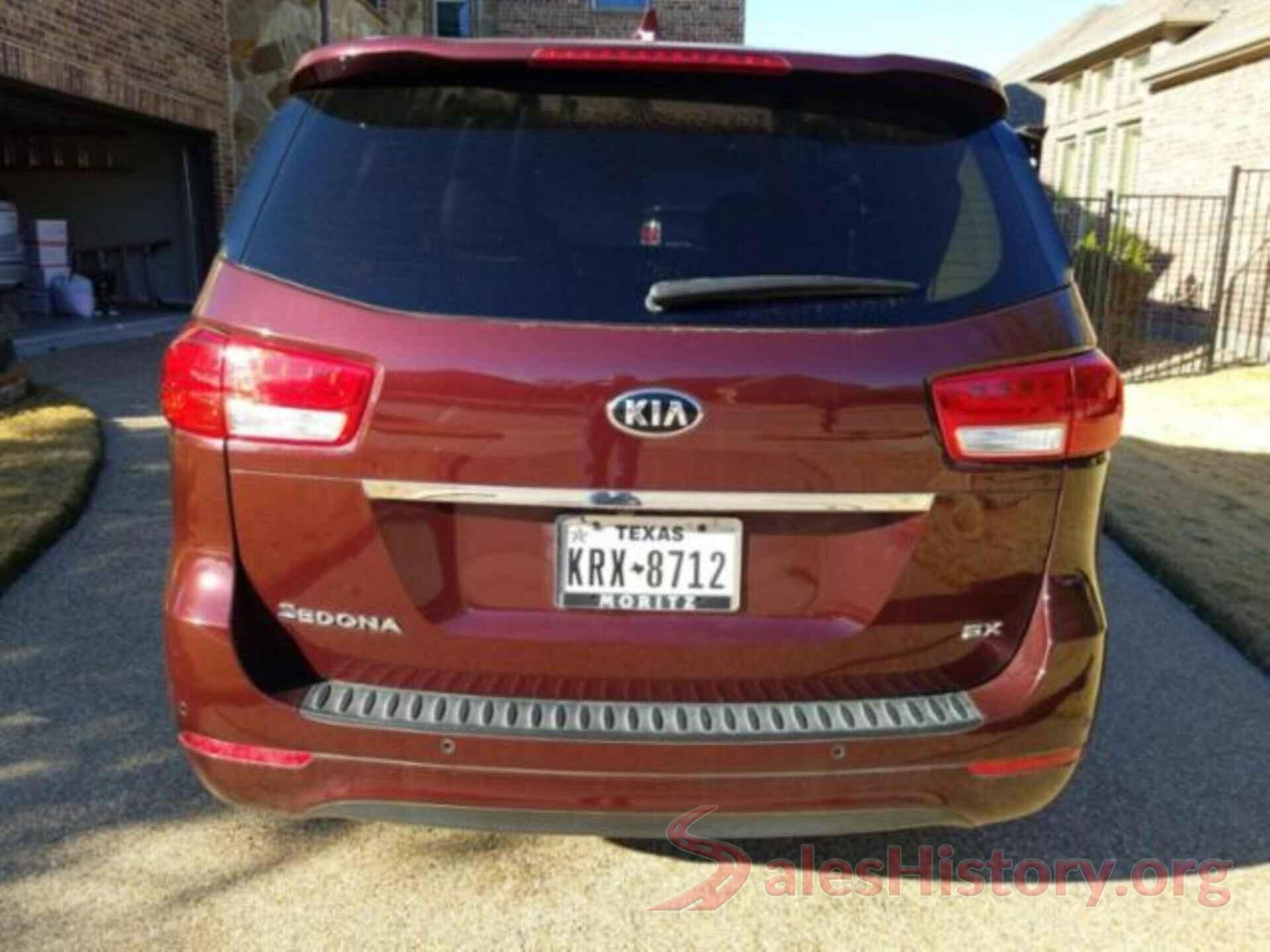 KNDMC5C19H6319366 2017 KIA SEDONA