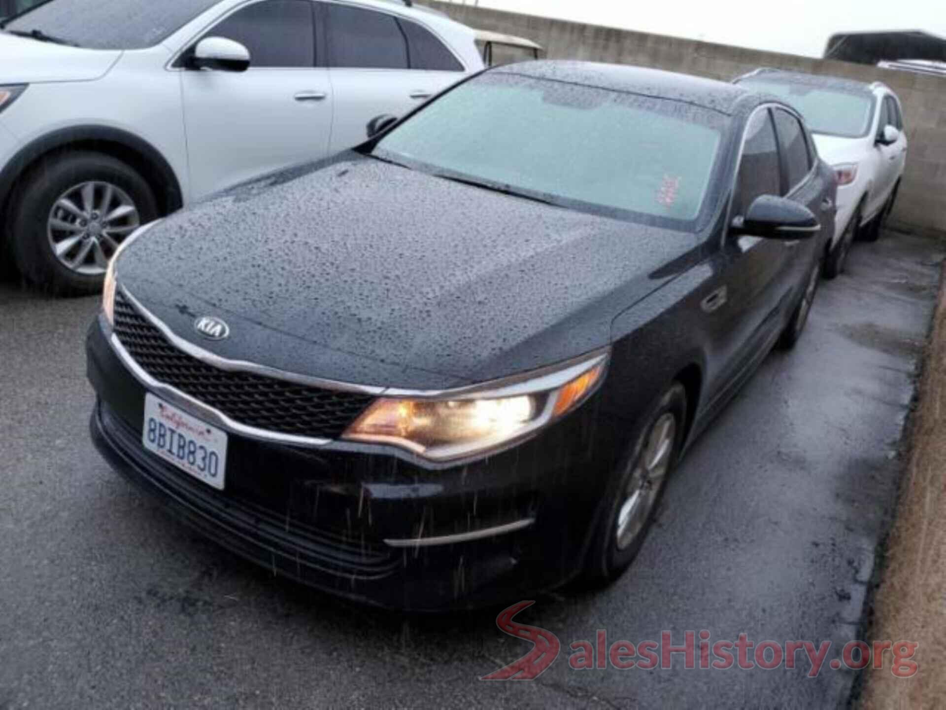 5XXGT4L38JG200028 2018 KIA OPTIMA