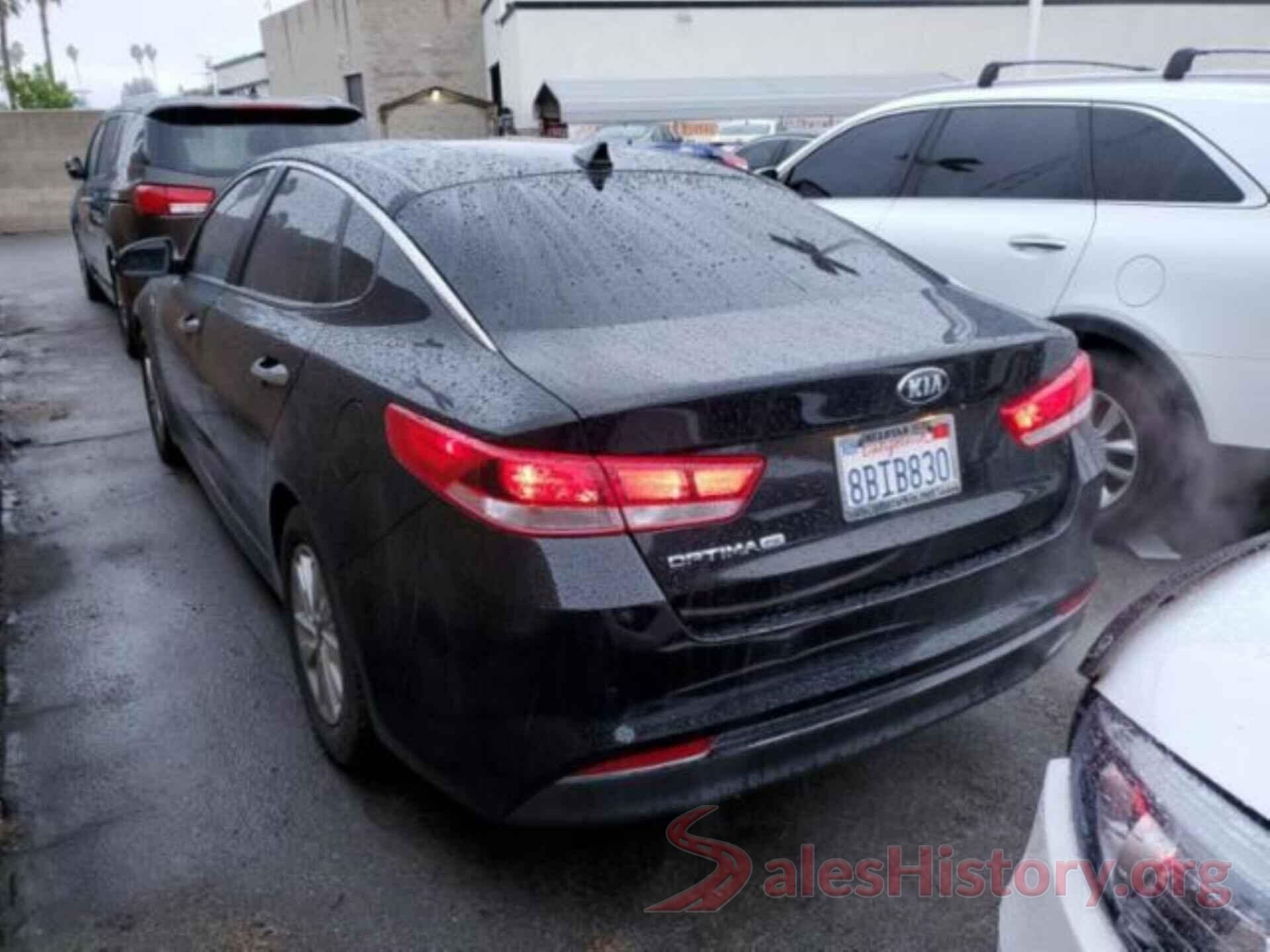 5XXGT4L38JG200028 2018 KIA OPTIMA