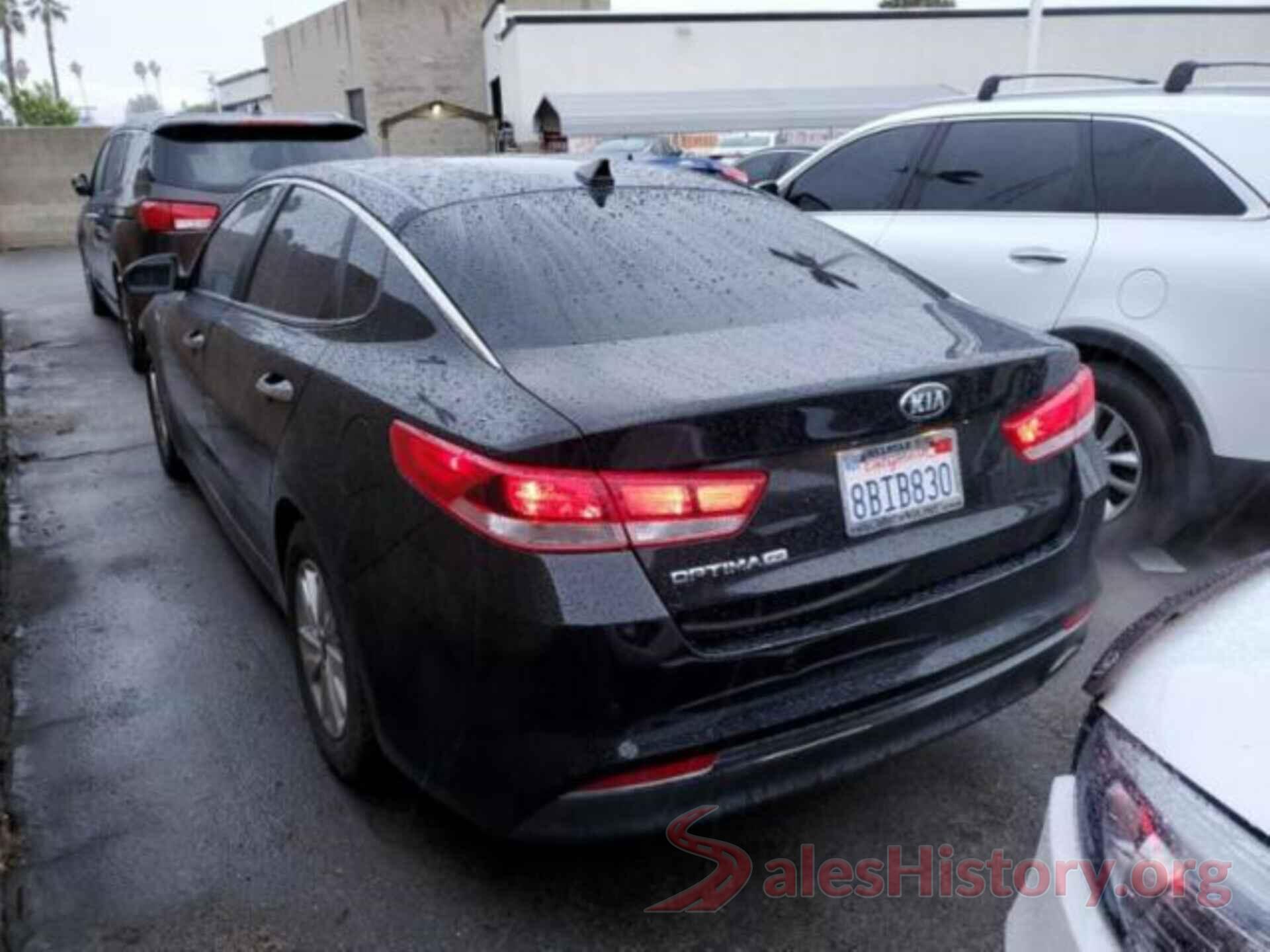 5XXGT4L38JG200028 2018 KIA OPTIMA