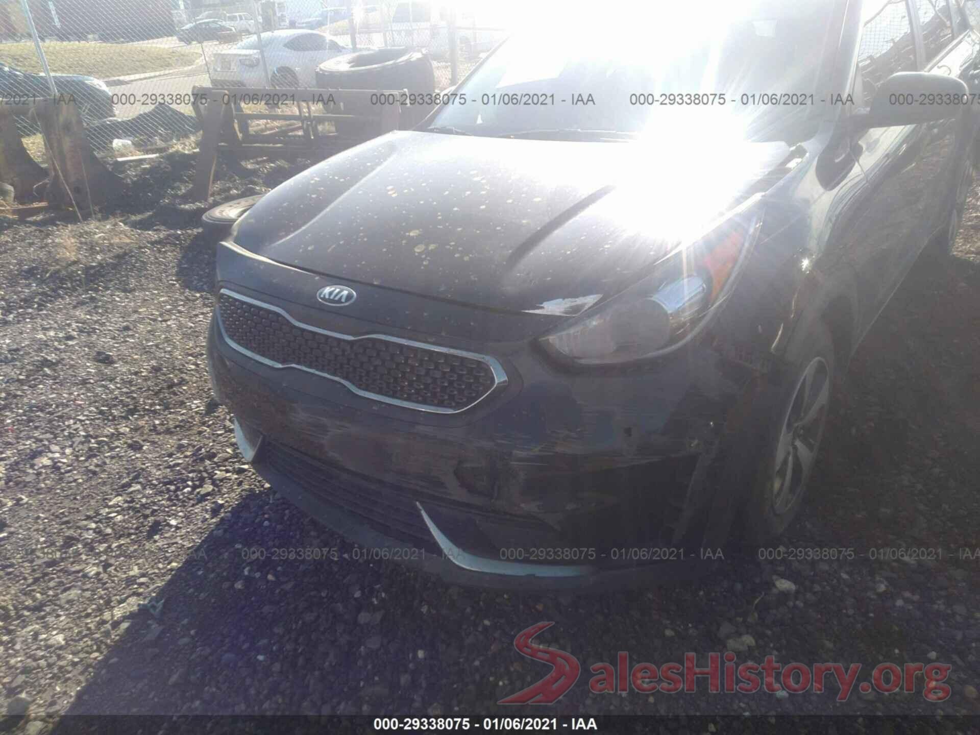 KNDCB3LC2H5039525 2017 KIA NIRO