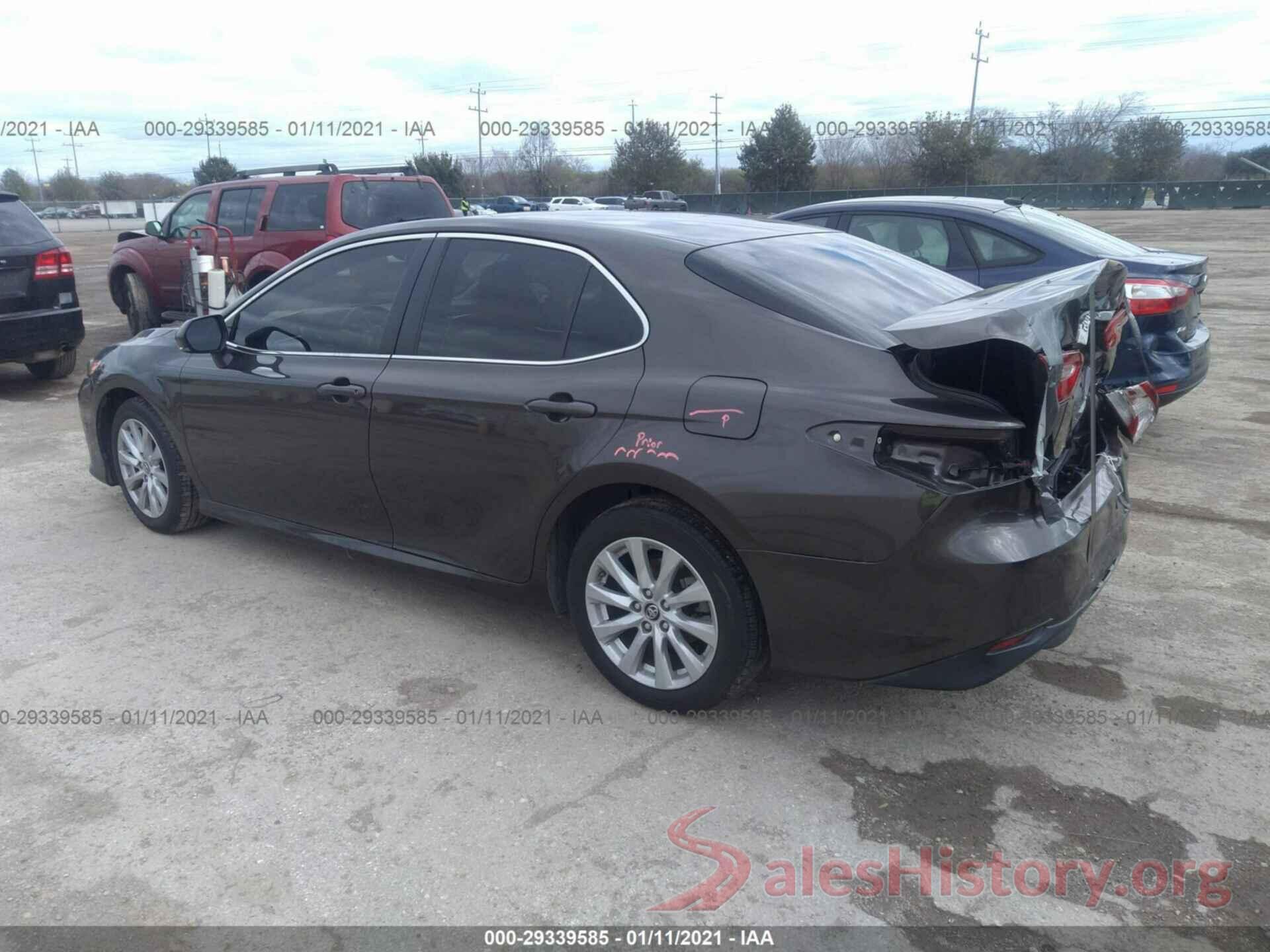 JTNB11HK9J3019773 2018 TOYOTA CAMRY