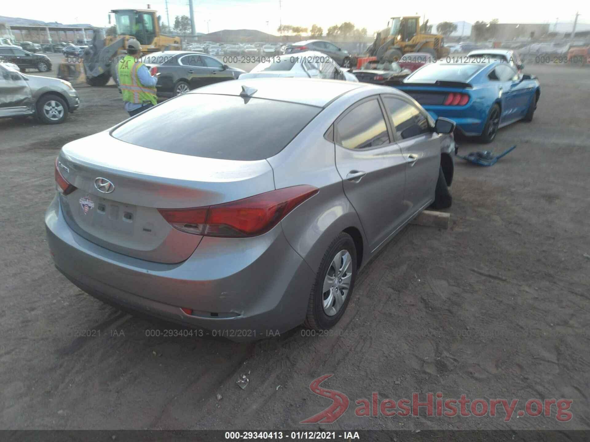 5NPDH4AE4GH733385 2016 HYUNDAI ELANTRA