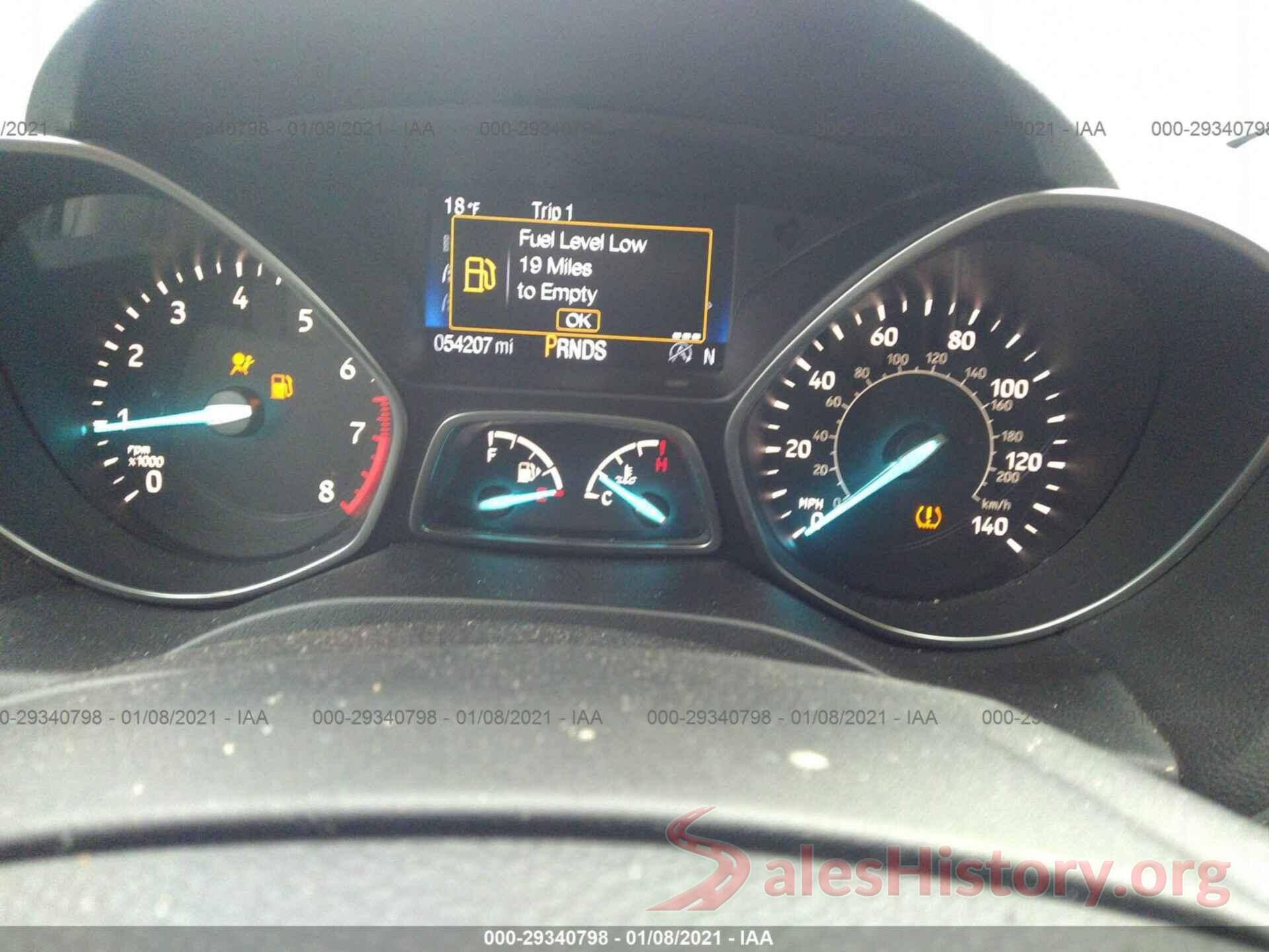 1FMCU9J99HUD86002 2017 FORD ESCAPE