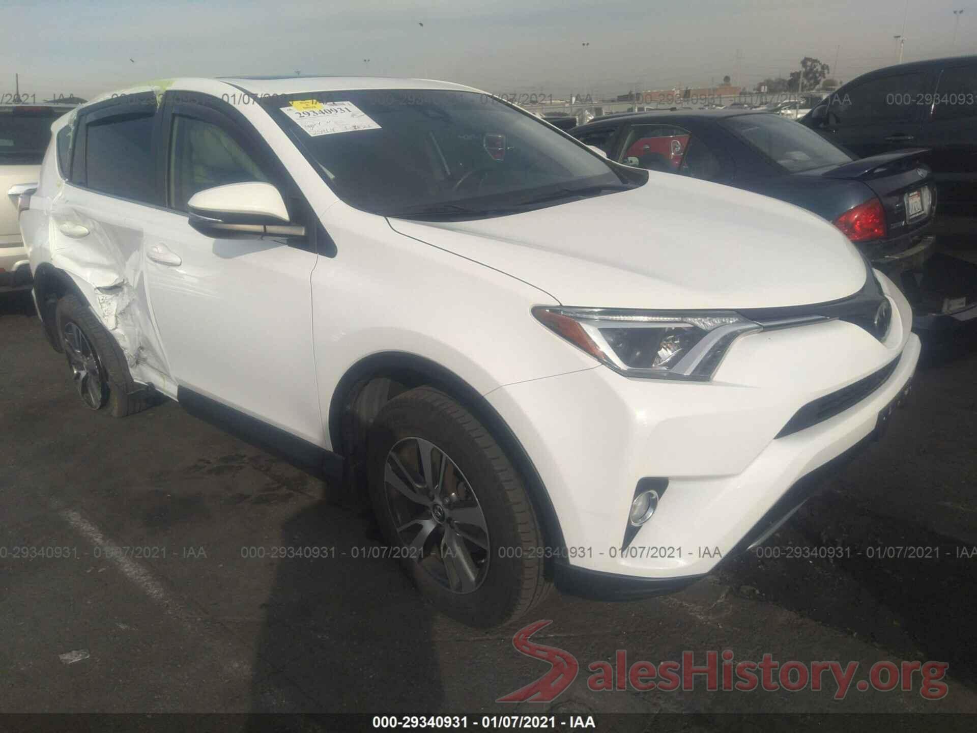 JTMWFREV6JJ731920 2018 TOYOTA RAV4