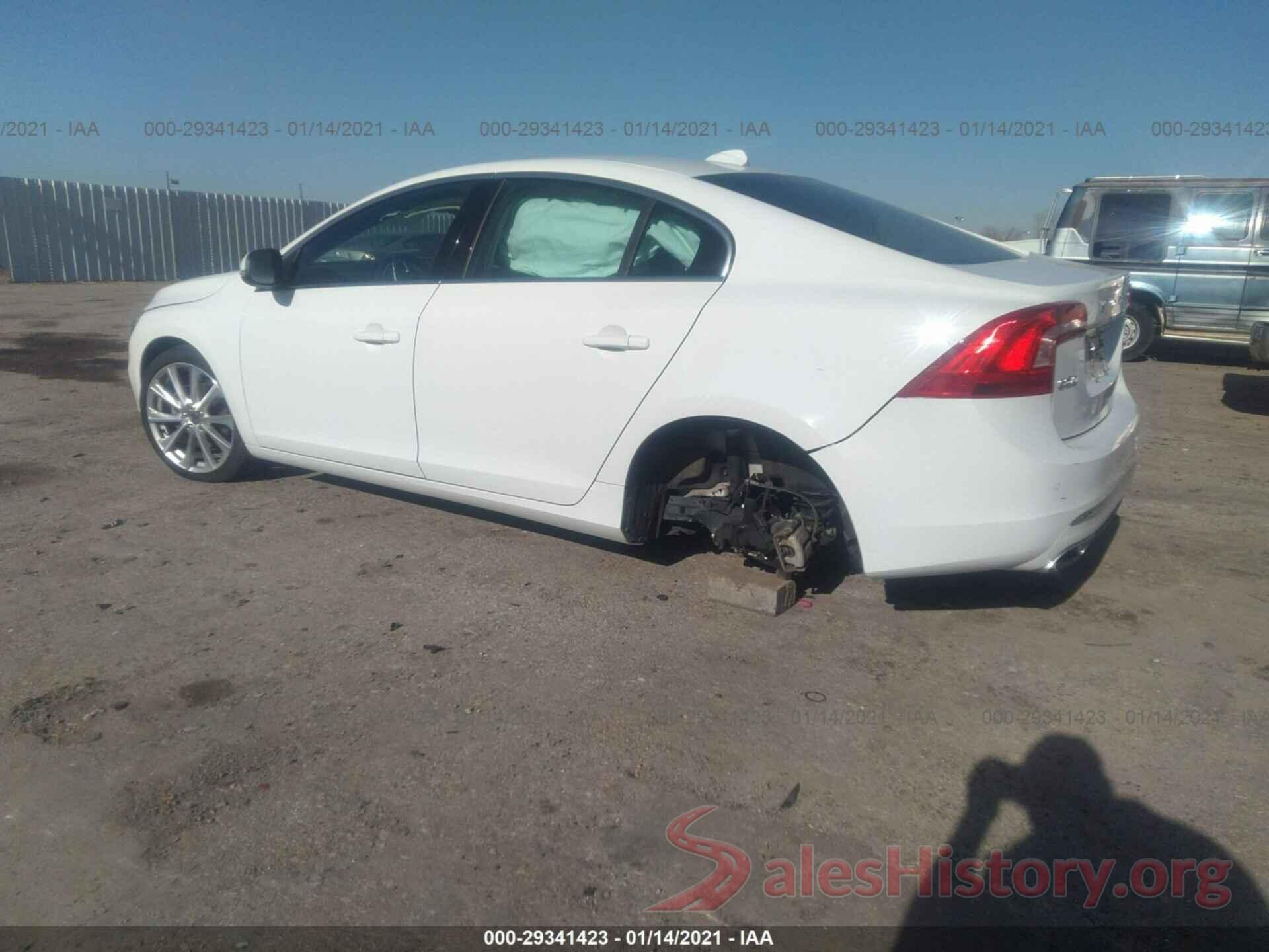 LYV402HK5JB156073 2018 VOLVO S60